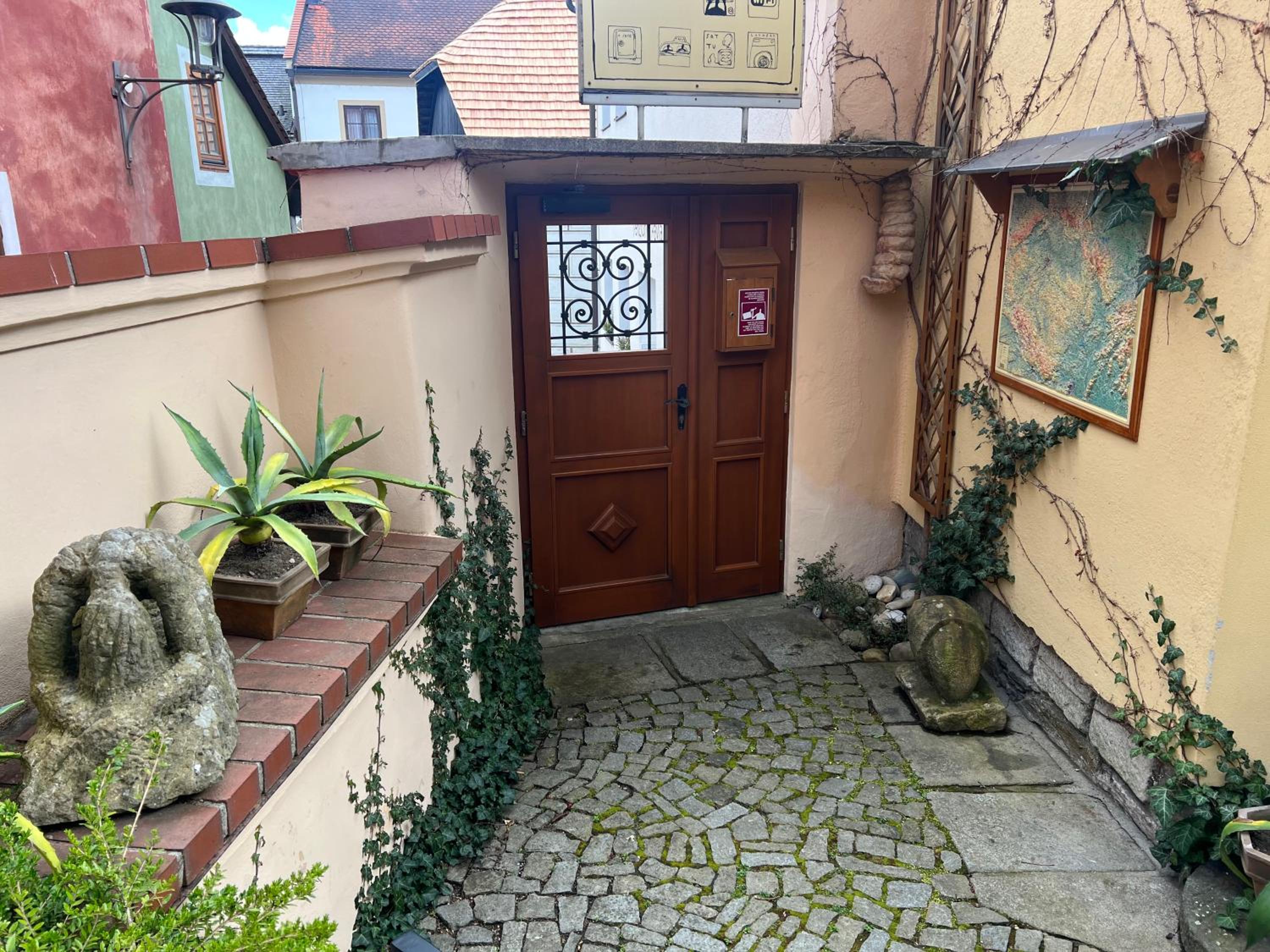 Hostel Postel