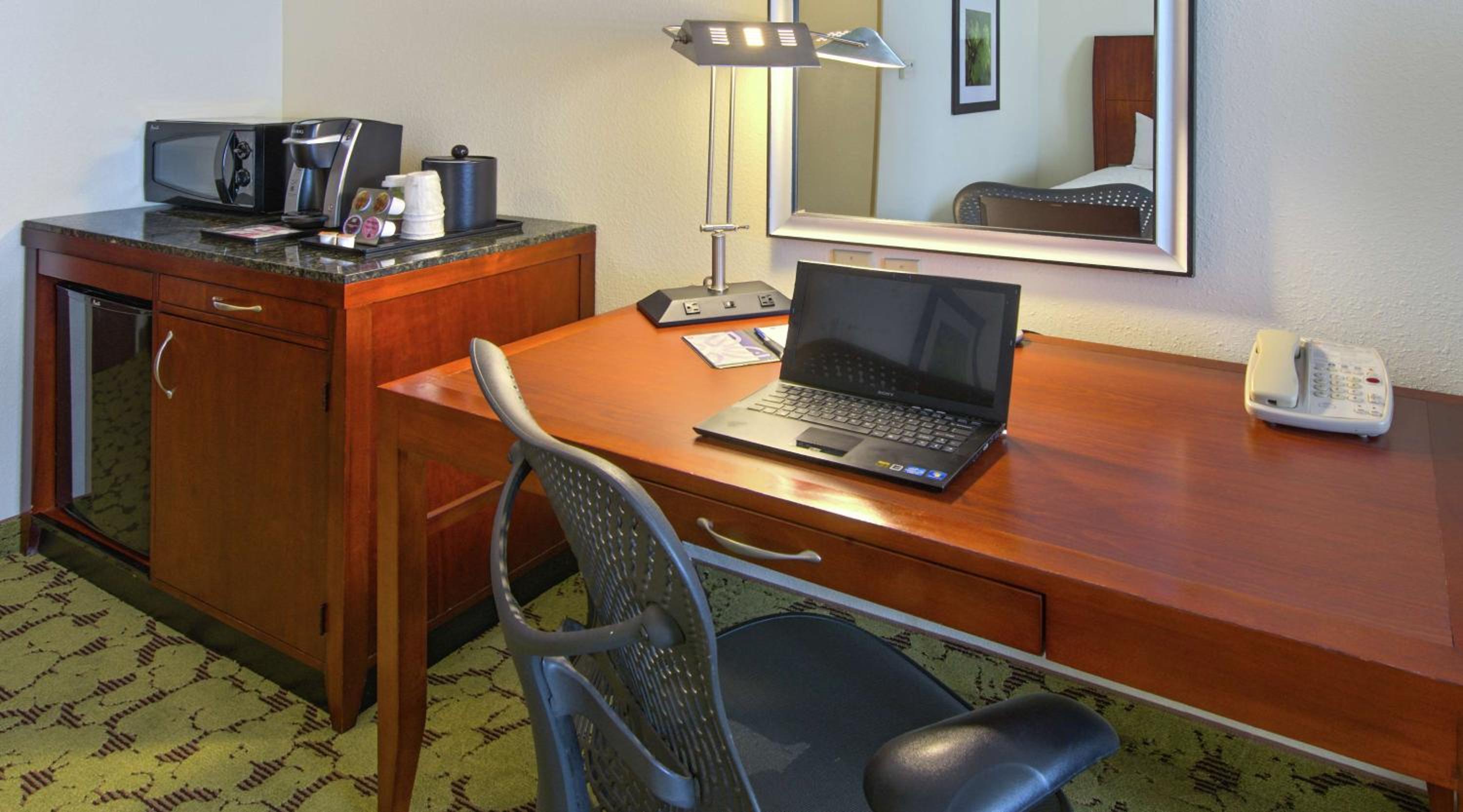 Macon Vacations - Hilton Garden Inn Macon/Mercer University - Property Image 18