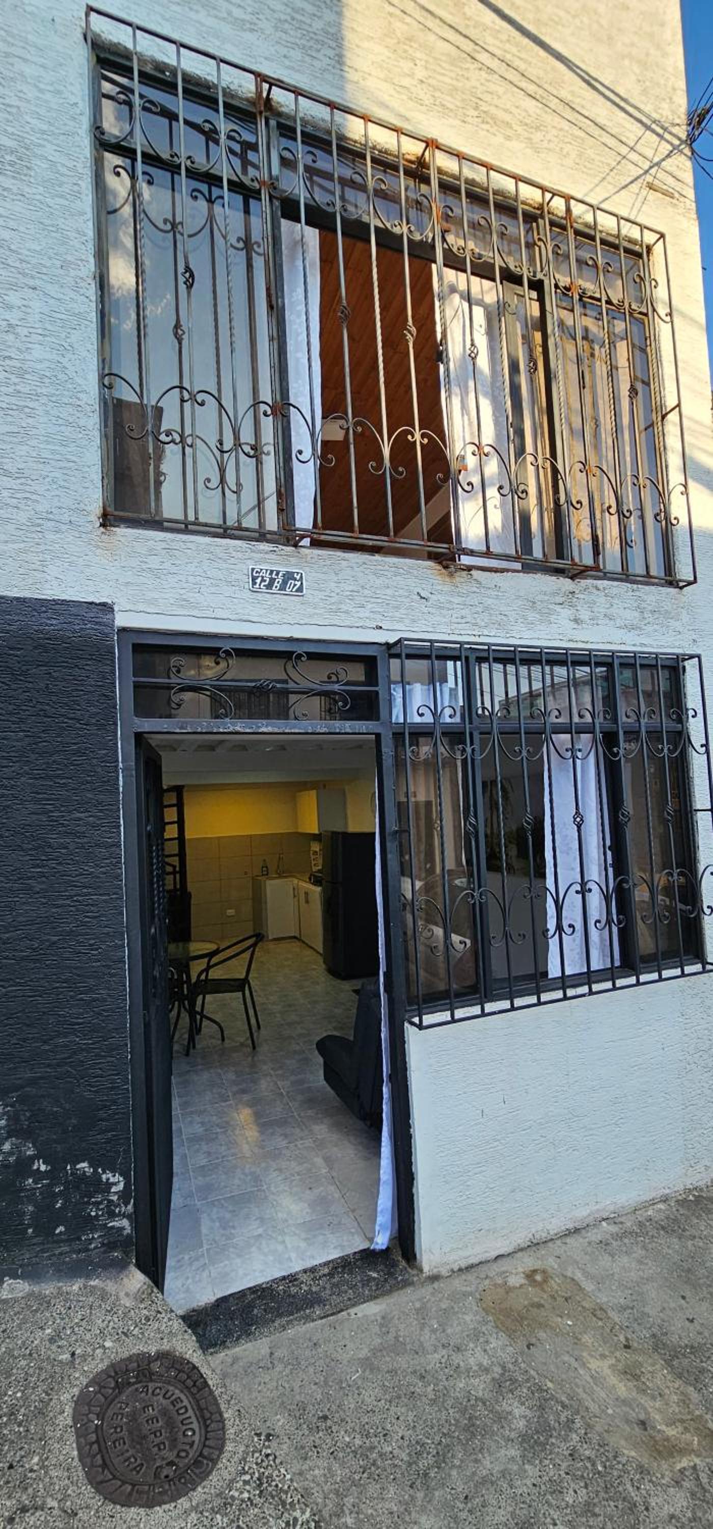 Duplex En La Circunvalar Por Parceros Group