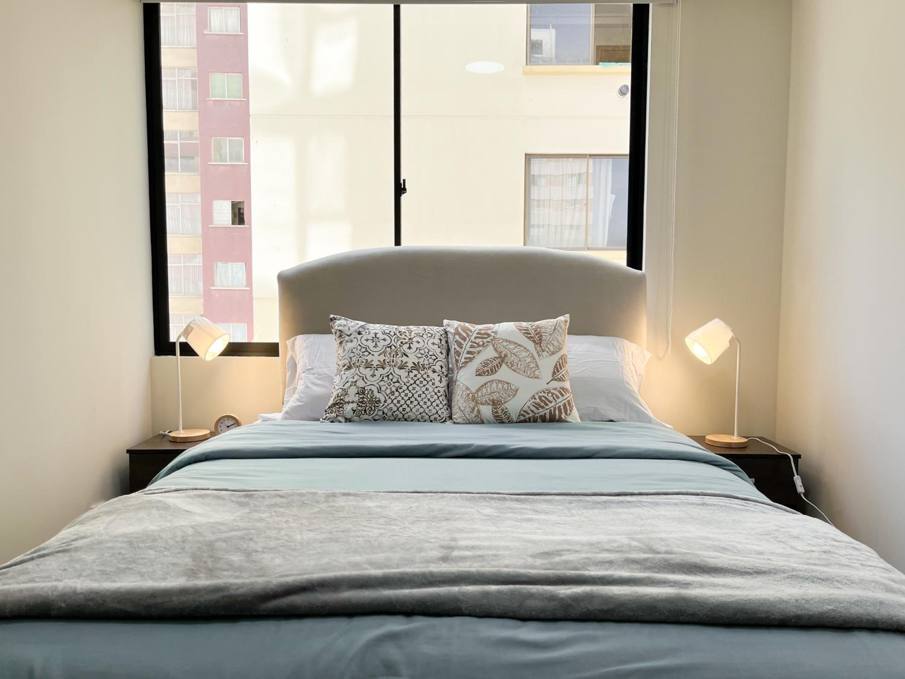 Sky Suites - Incredible 2 Bedroom Apartment in La Paz
