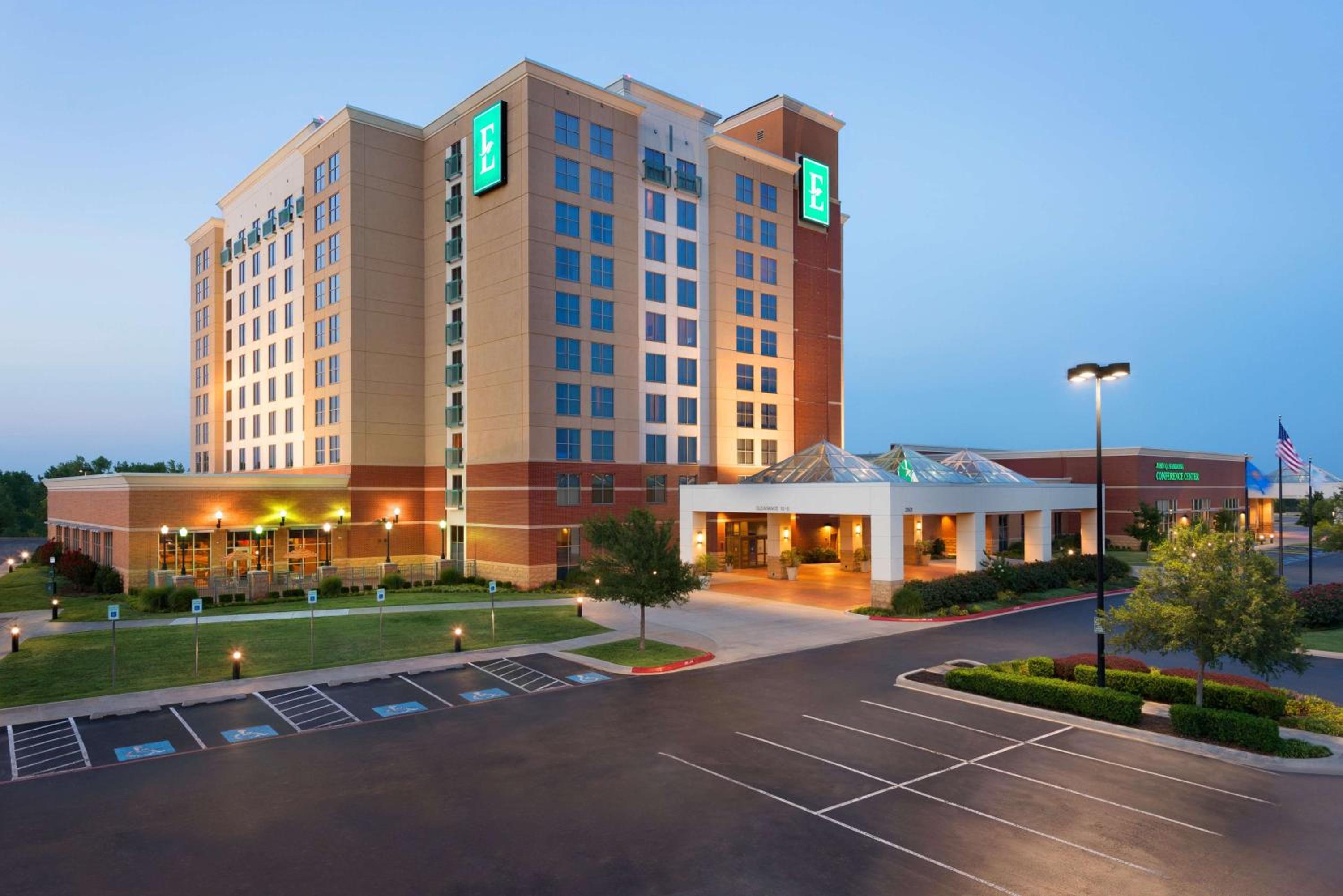 Embassy Suites by Hilton Norman Hotel Conference Center - Property Image 26