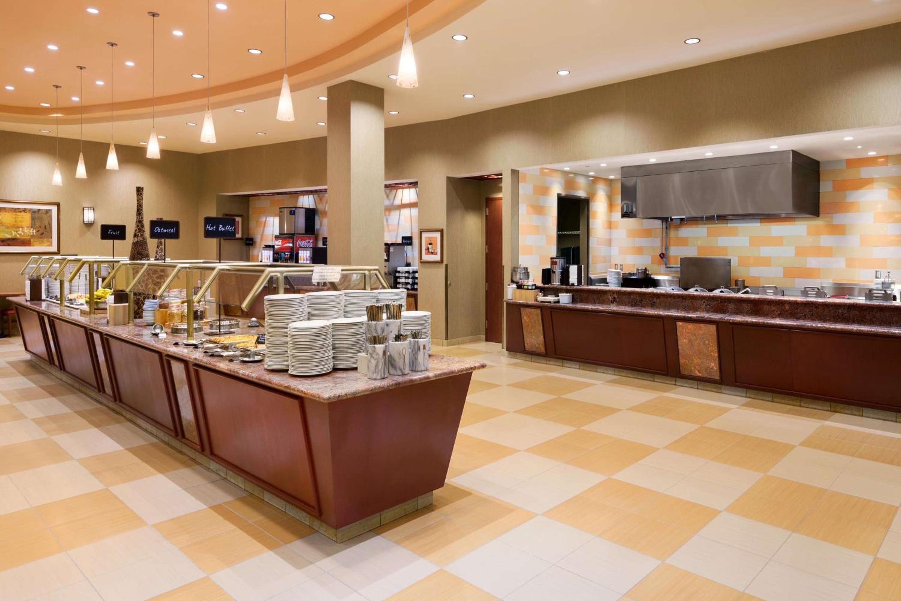 Embassy Suites by Hilton Norman Hotel Conference Center - Property Image 35