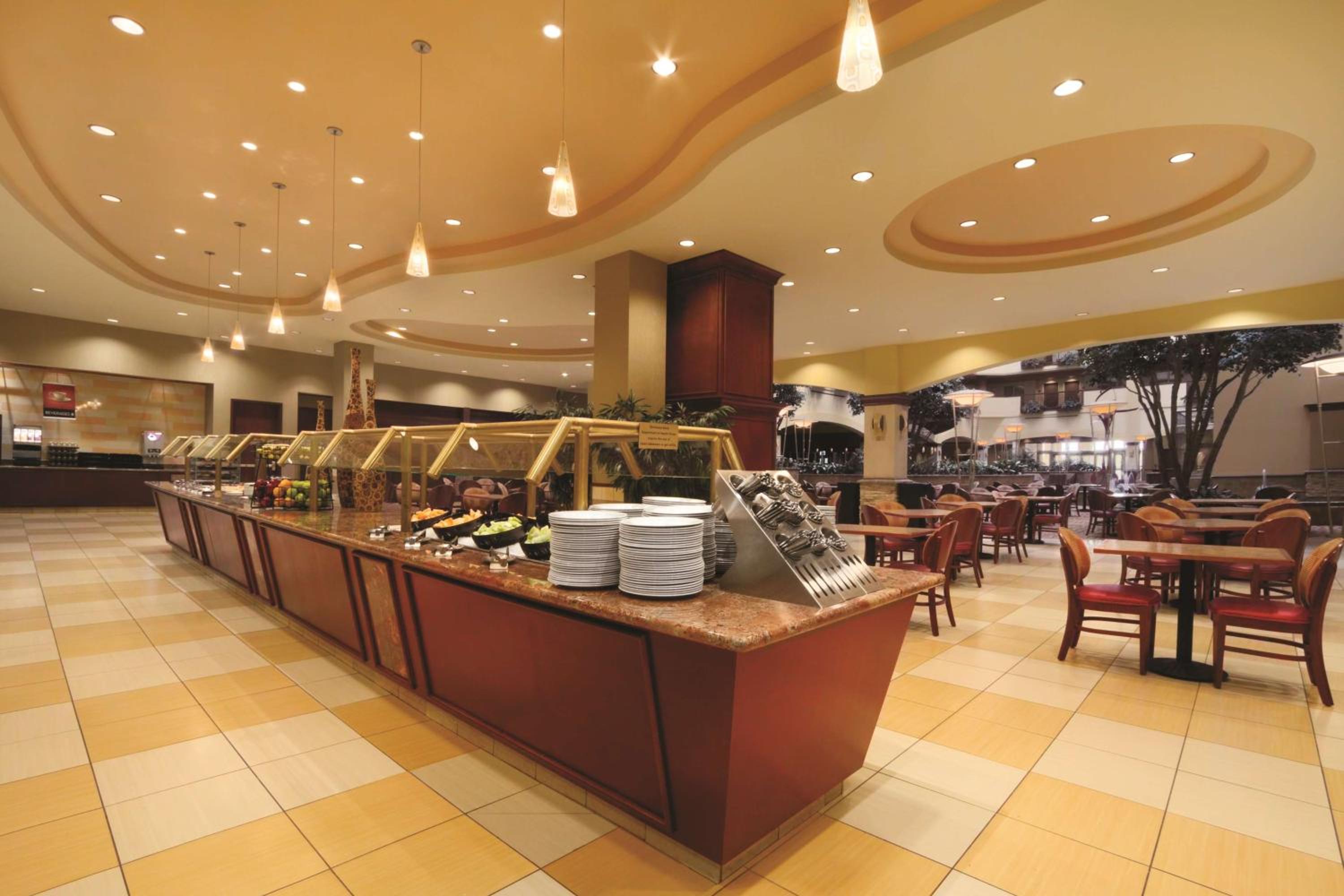 Embassy Suites by Hilton Norman Hotel Conference Center - Property Image 3