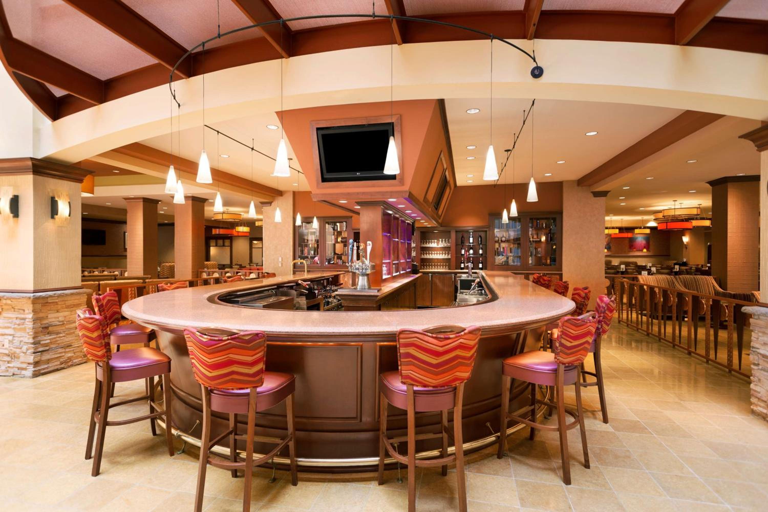 Embassy Suites by Hilton Norman Hotel Conference Center - Property Image 18