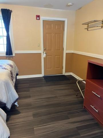 Briarcliff Motel