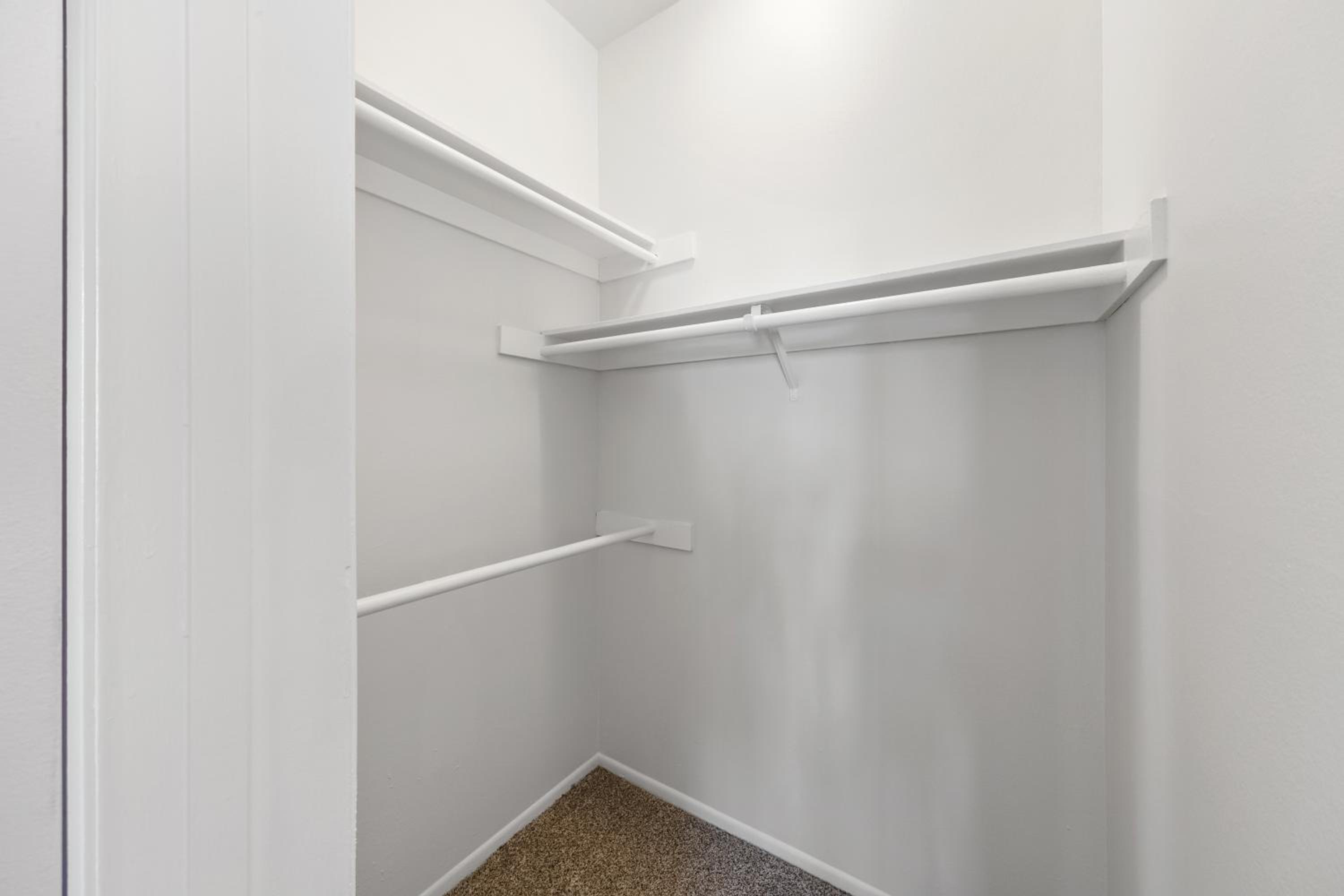 Beverly Hills 2 bed 2 bath Penthouse with Den and Parking 414