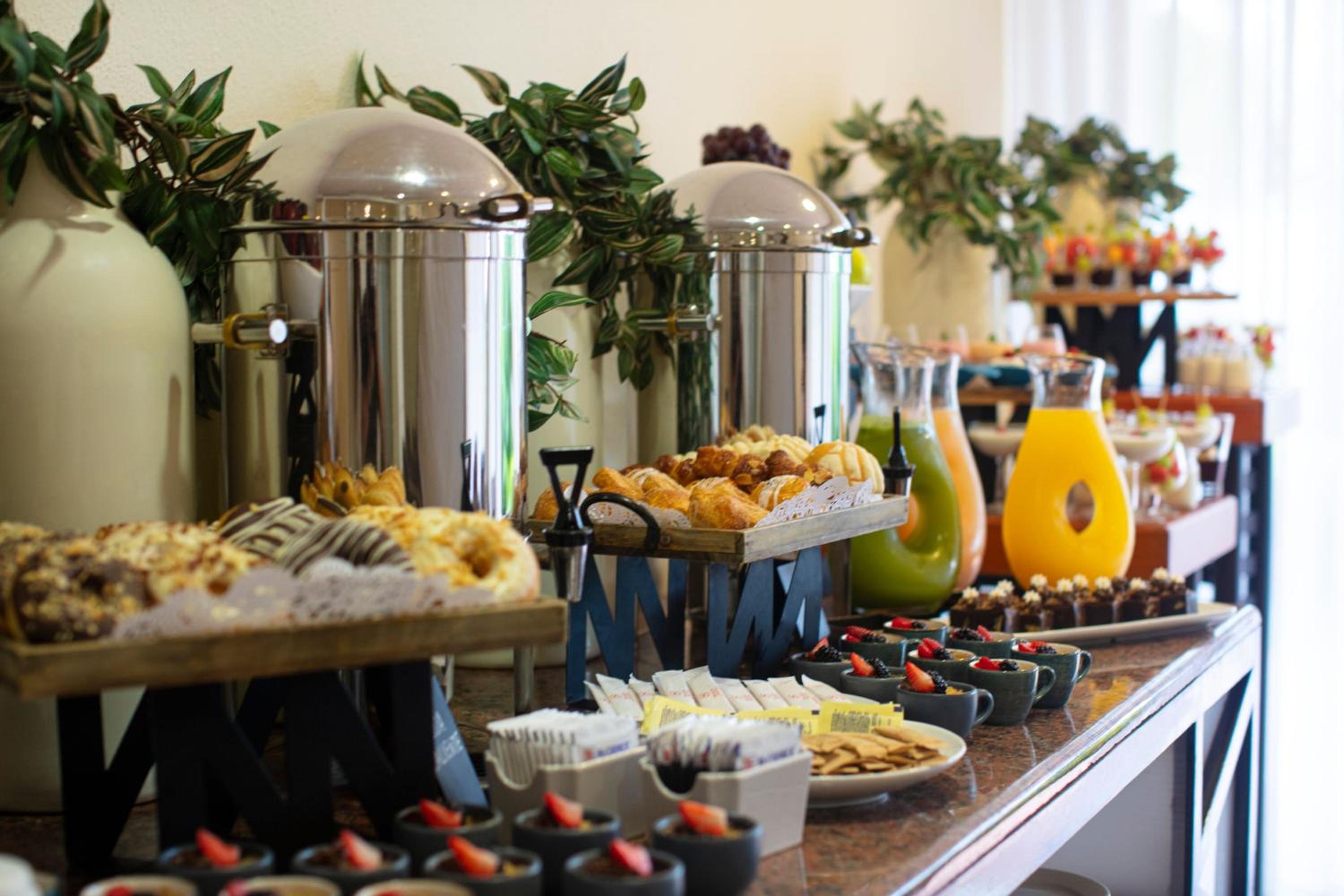 Puerto Vallarta Vacations - Sheraton Buganvilias Resort  Convention Center - Property Image 77