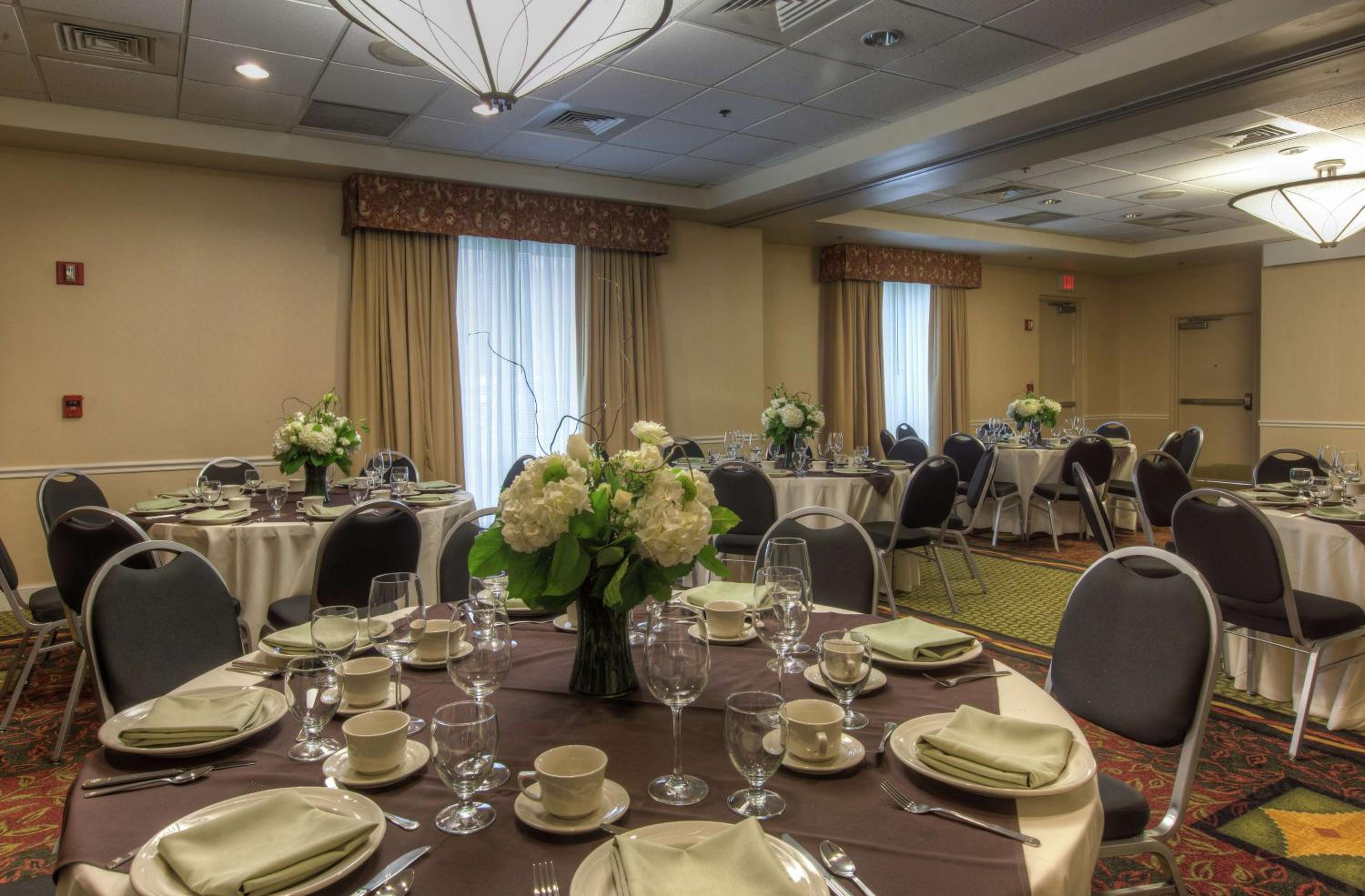 Norwalk CA Vacations - Hilton Garden Inn Norwalk - Property Image 26