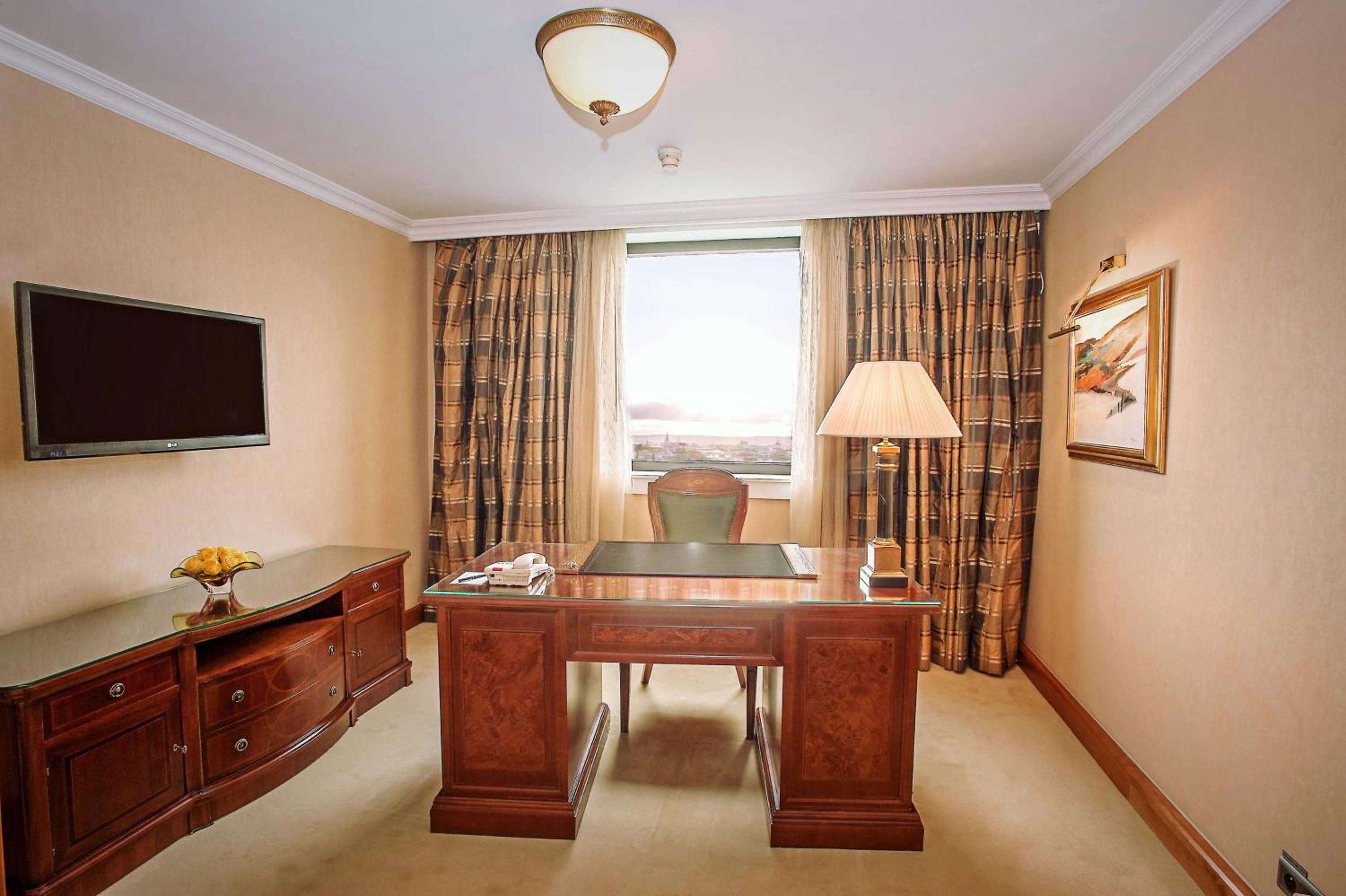Hilton Prague 5