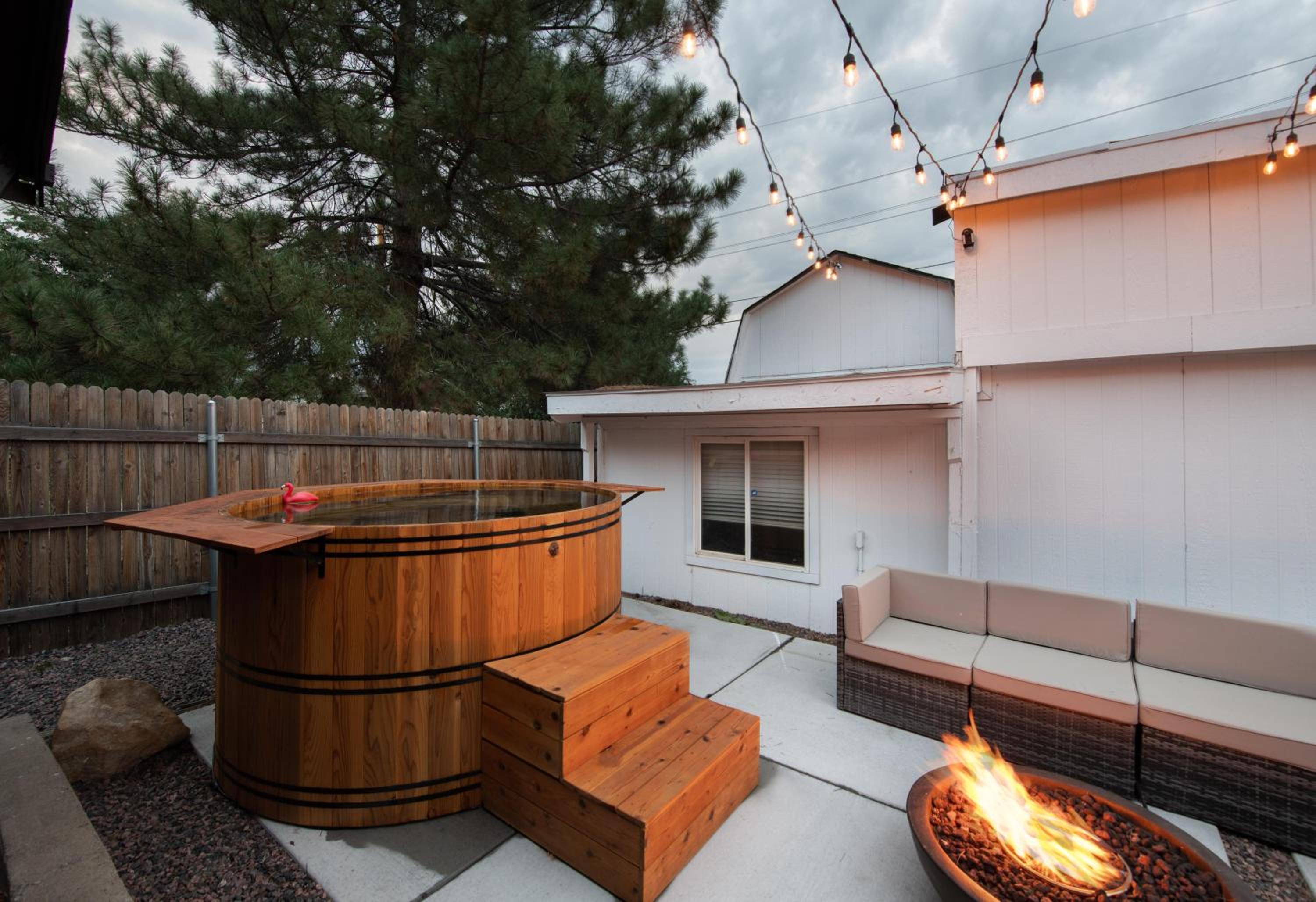 Mid-Century Modern Home - Hot Tub and Game Room view 3