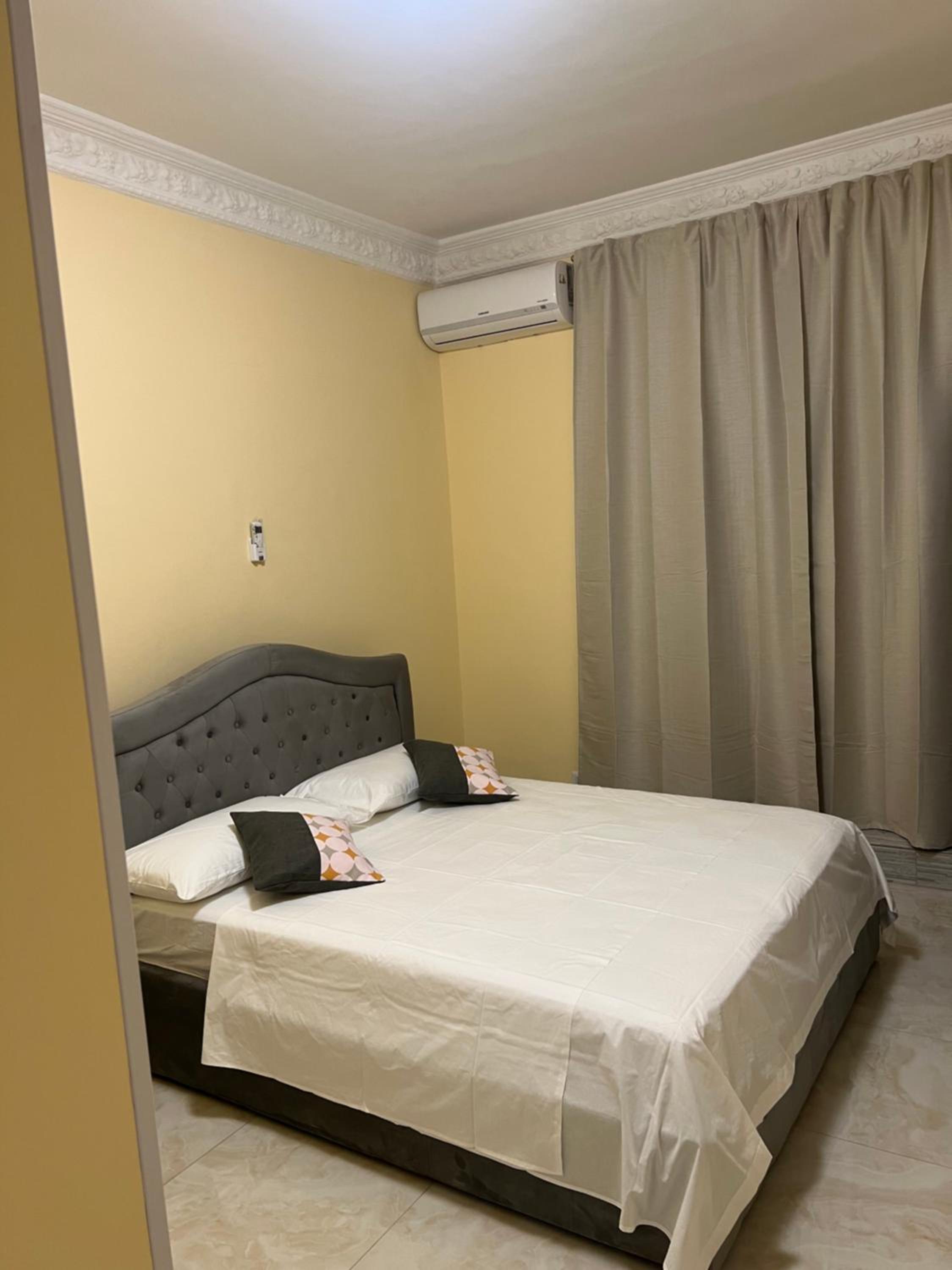 GIOBERTi en Rome — hotel room