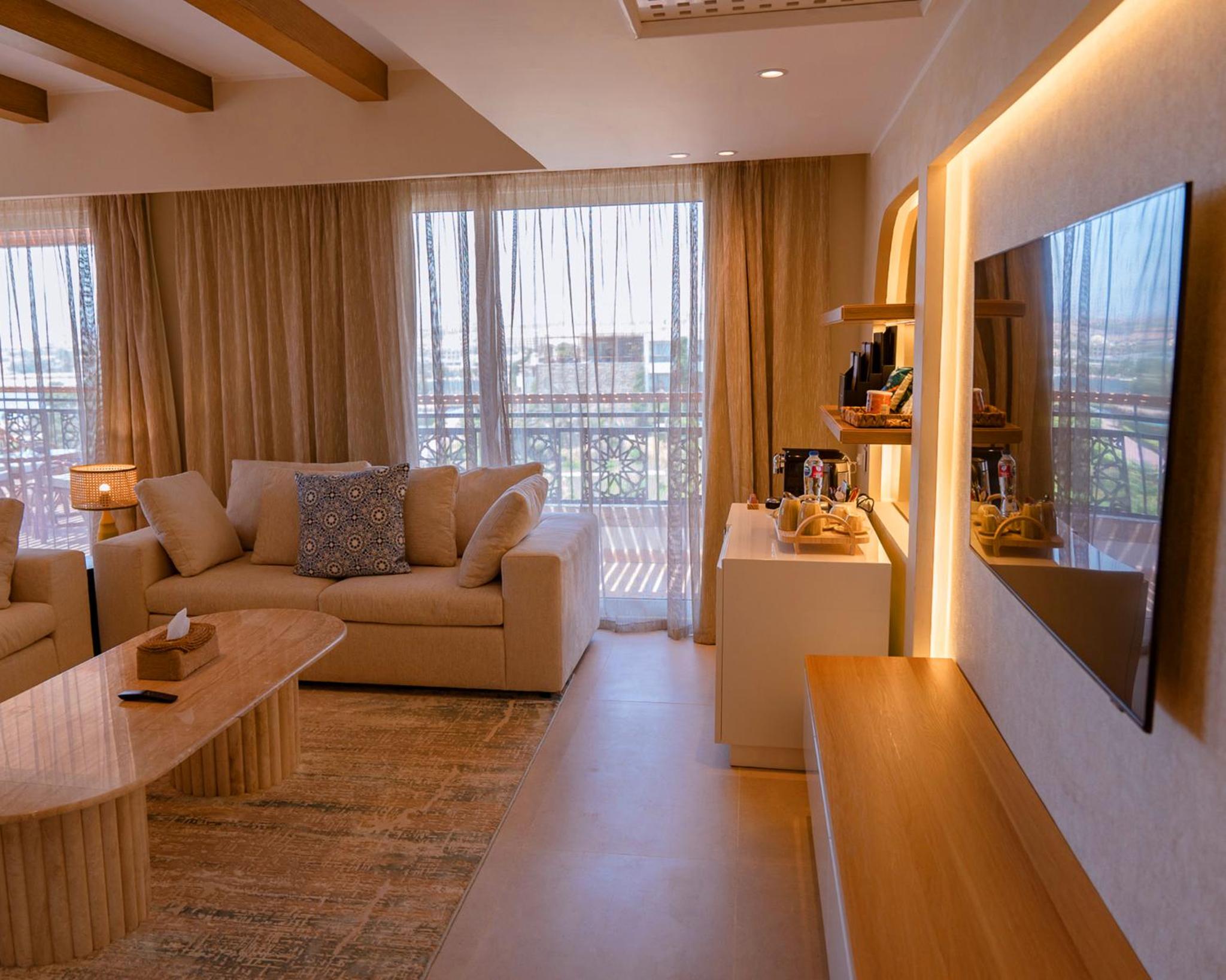 Fort Arabesque Resort, Spa & Villas