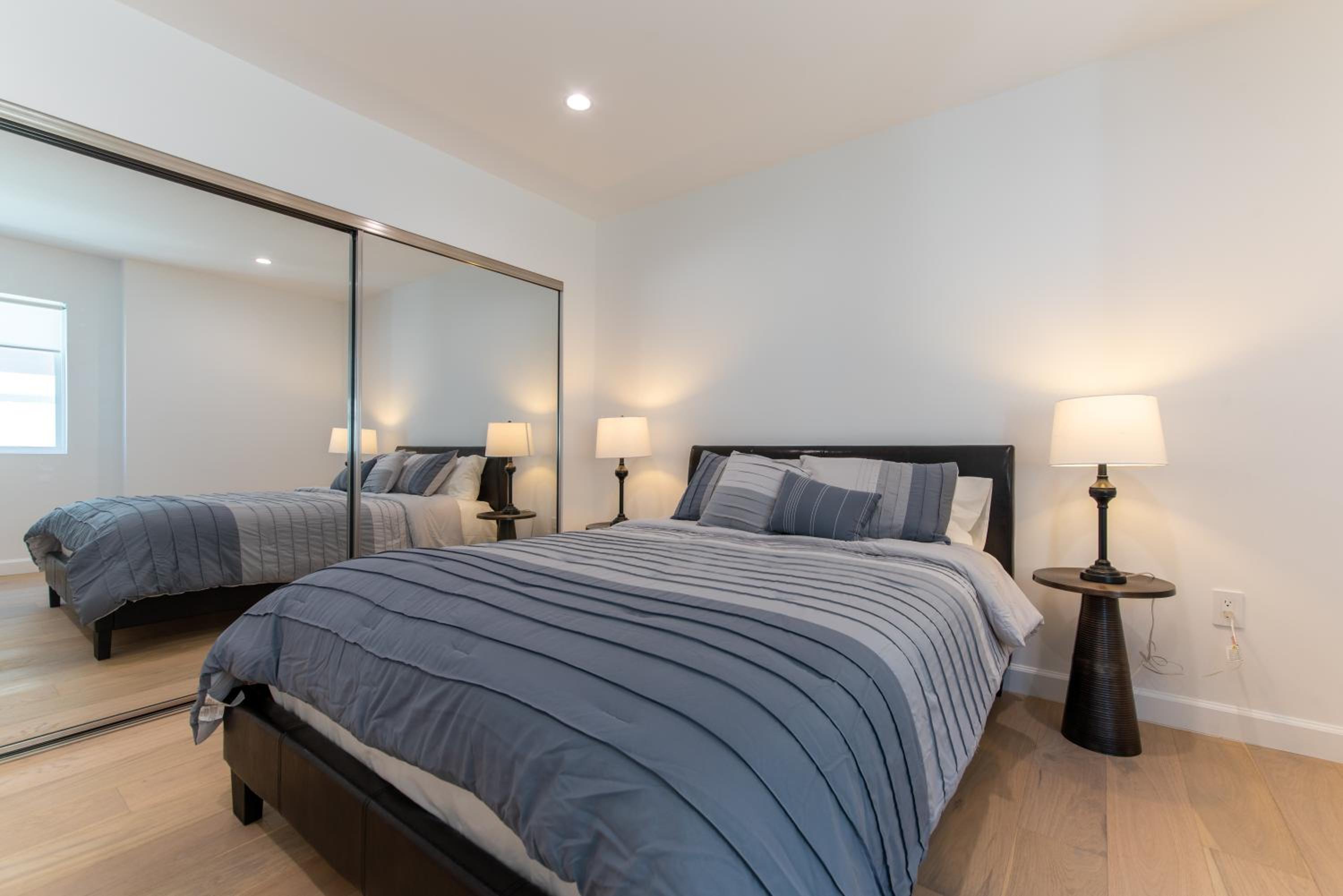 Universal Studio Stellar Home with pool and jacuzzi