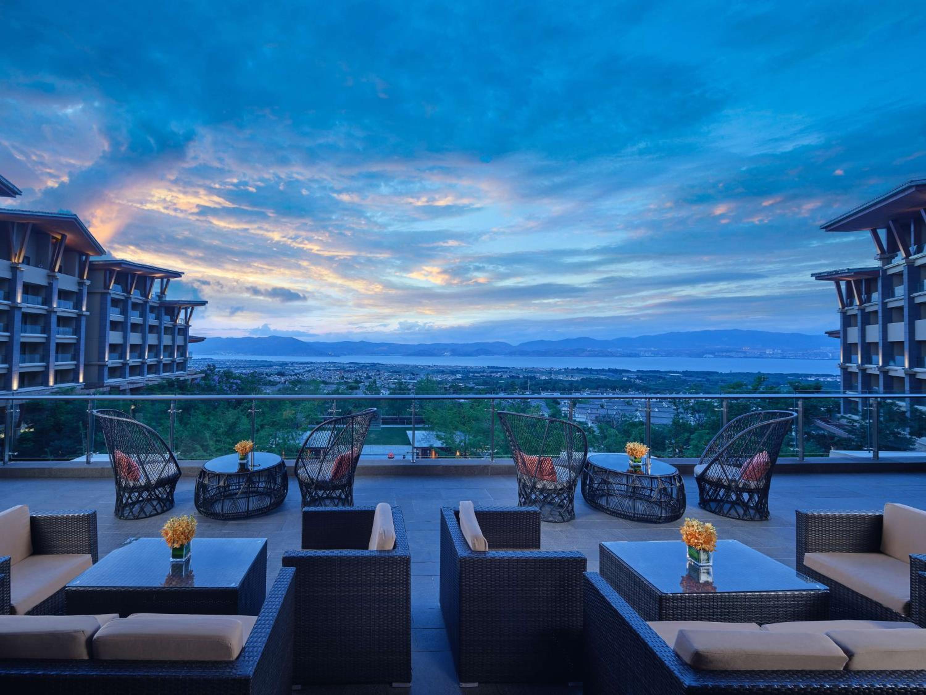 Hilton Dali Resort & Spa