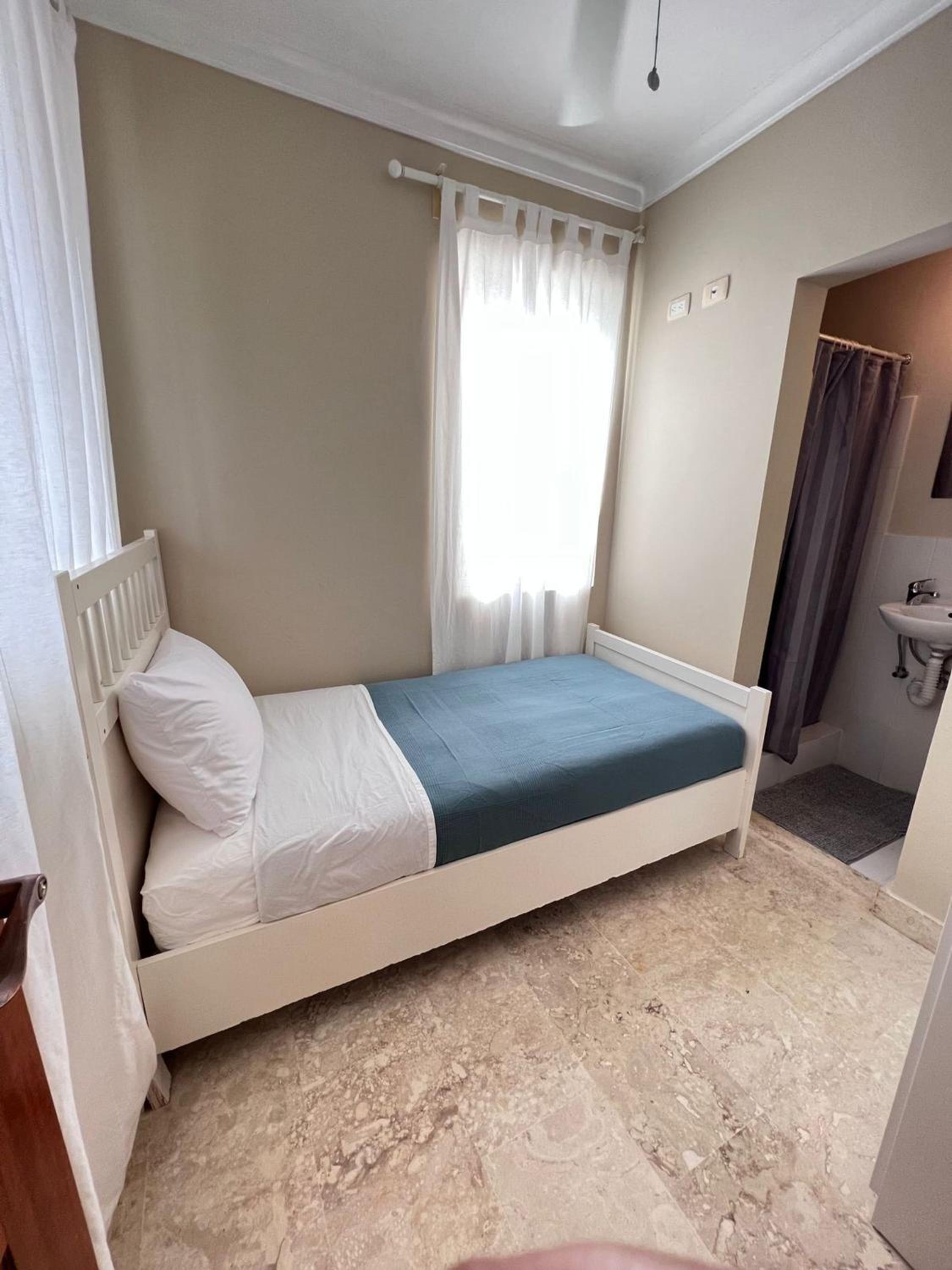 Playa Turquesa 3BR • BBQ • Oceanfront Stay