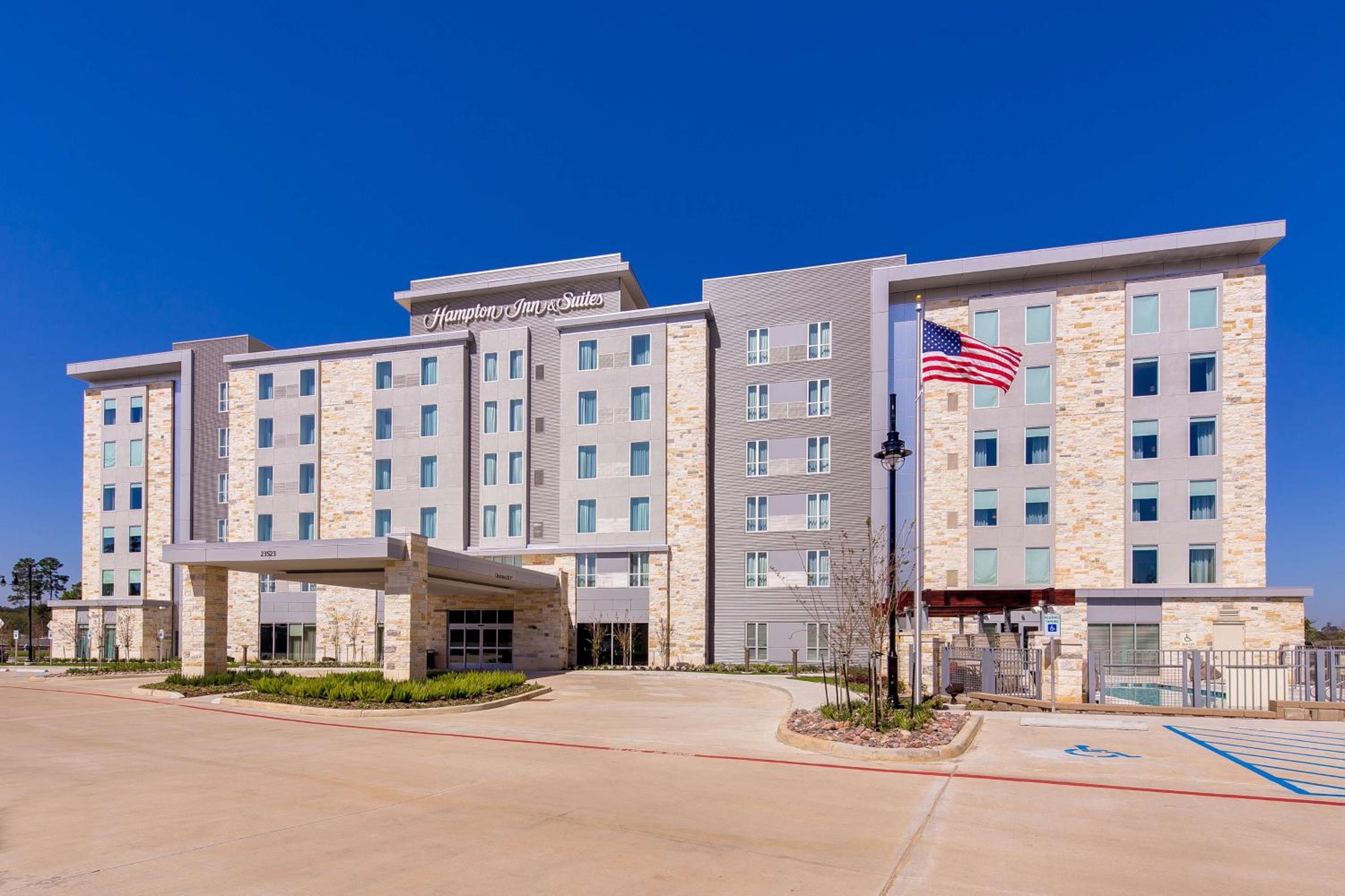 Palm Springs Vacations - Hampton Inn Suites North Houston Spring - Property Image 23