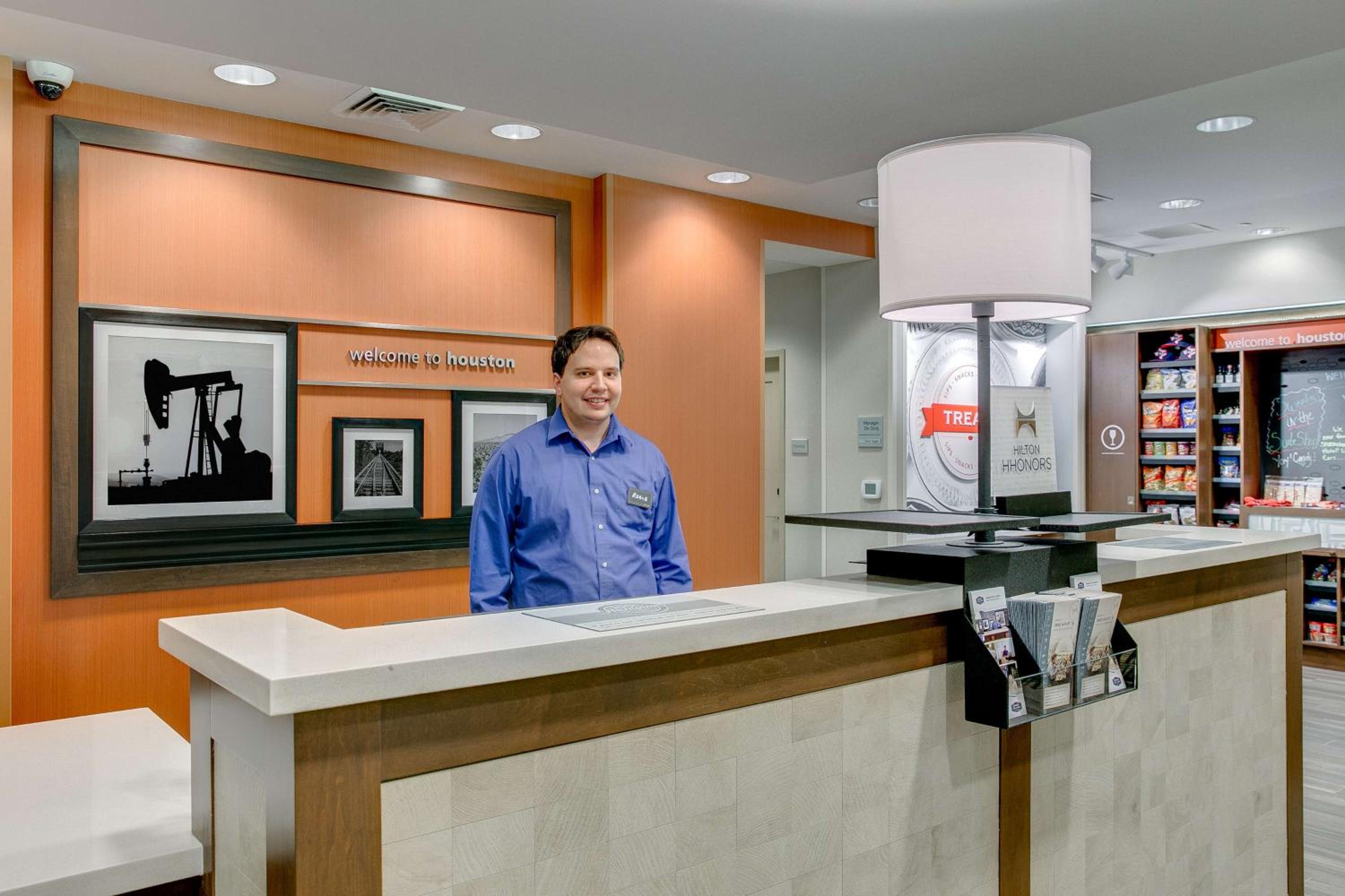 Palm Springs Vacations - Hampton Inn Suites North Houston Spring - Property Image 19