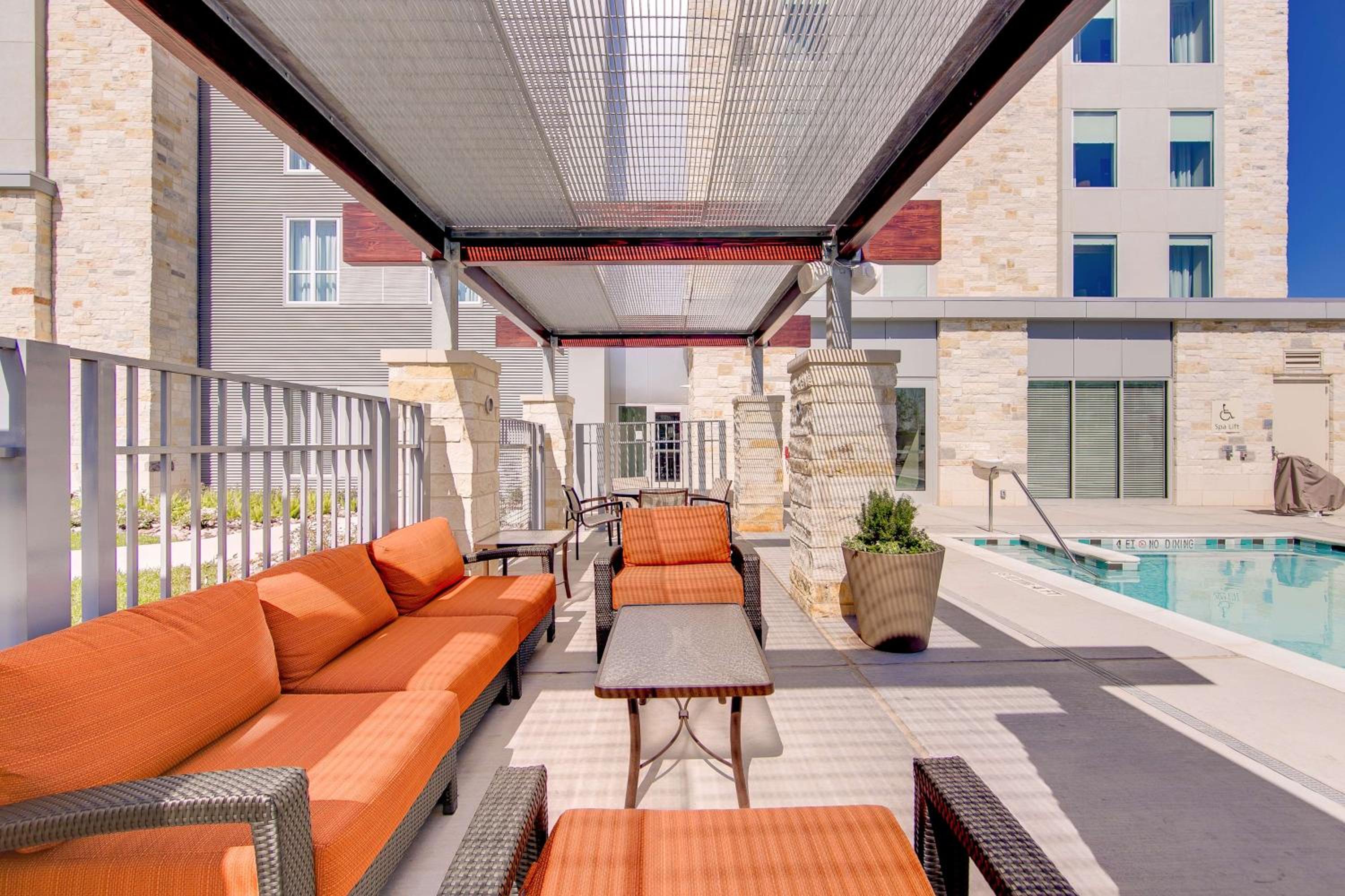 Palm Springs Vacations - Hampton Inn Suites North Houston Spring - Property Image 29