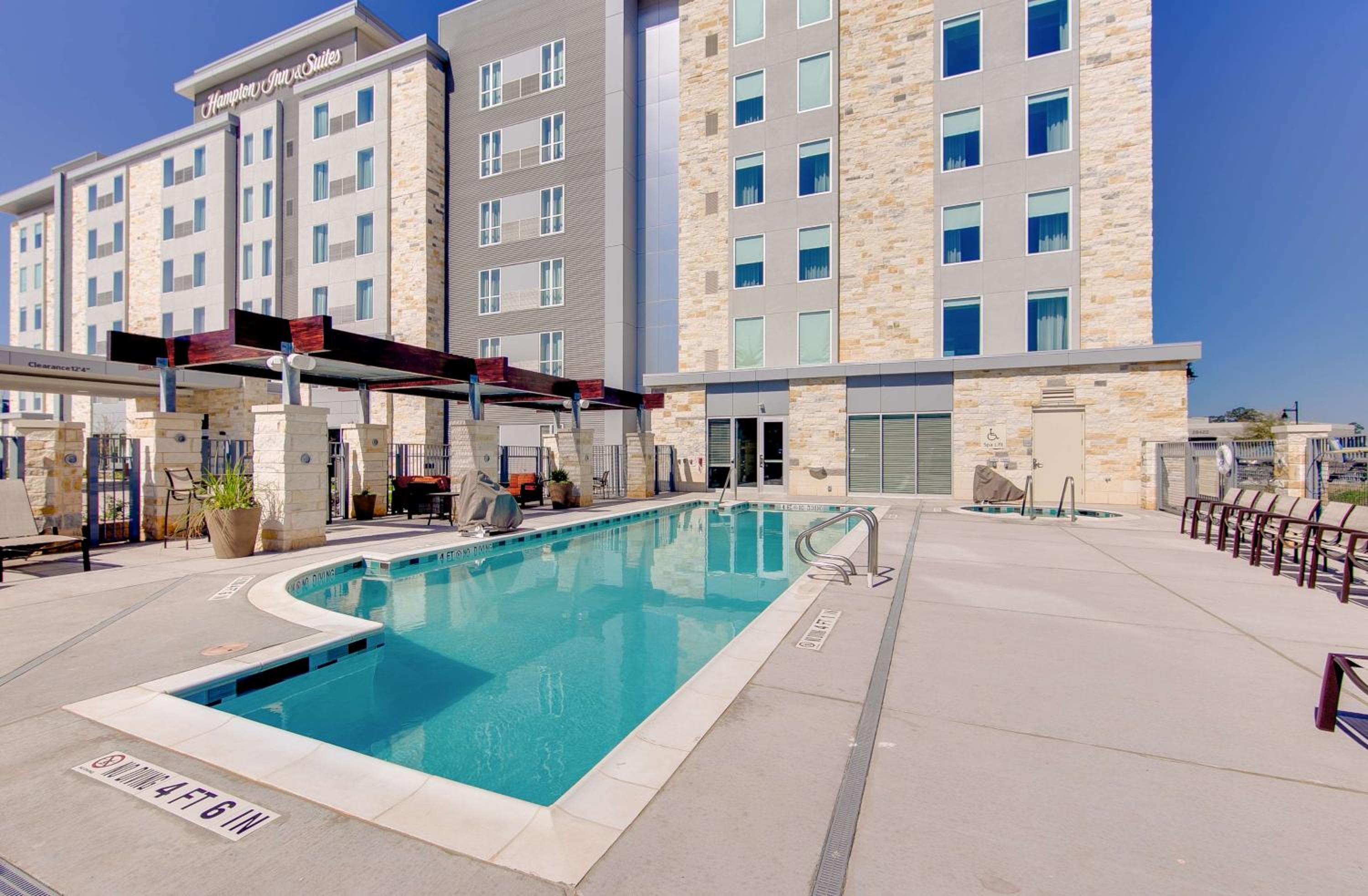 Palm Springs Vacations - Hampton Inn Suites North Houston Spring - Property Image 28