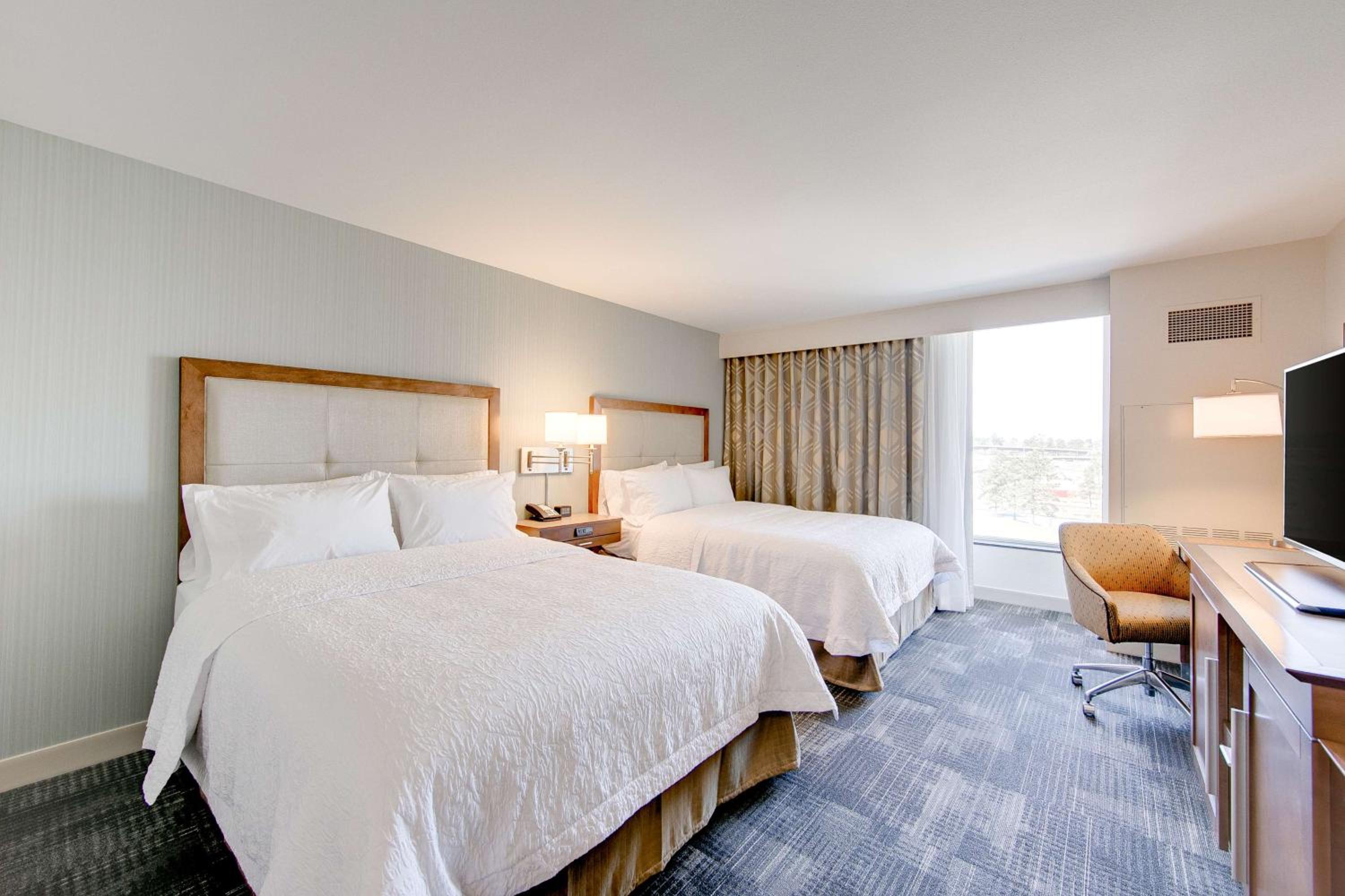 Palm Springs Vacations - Hampton Inn Suites North Houston Spring - Property Image 6