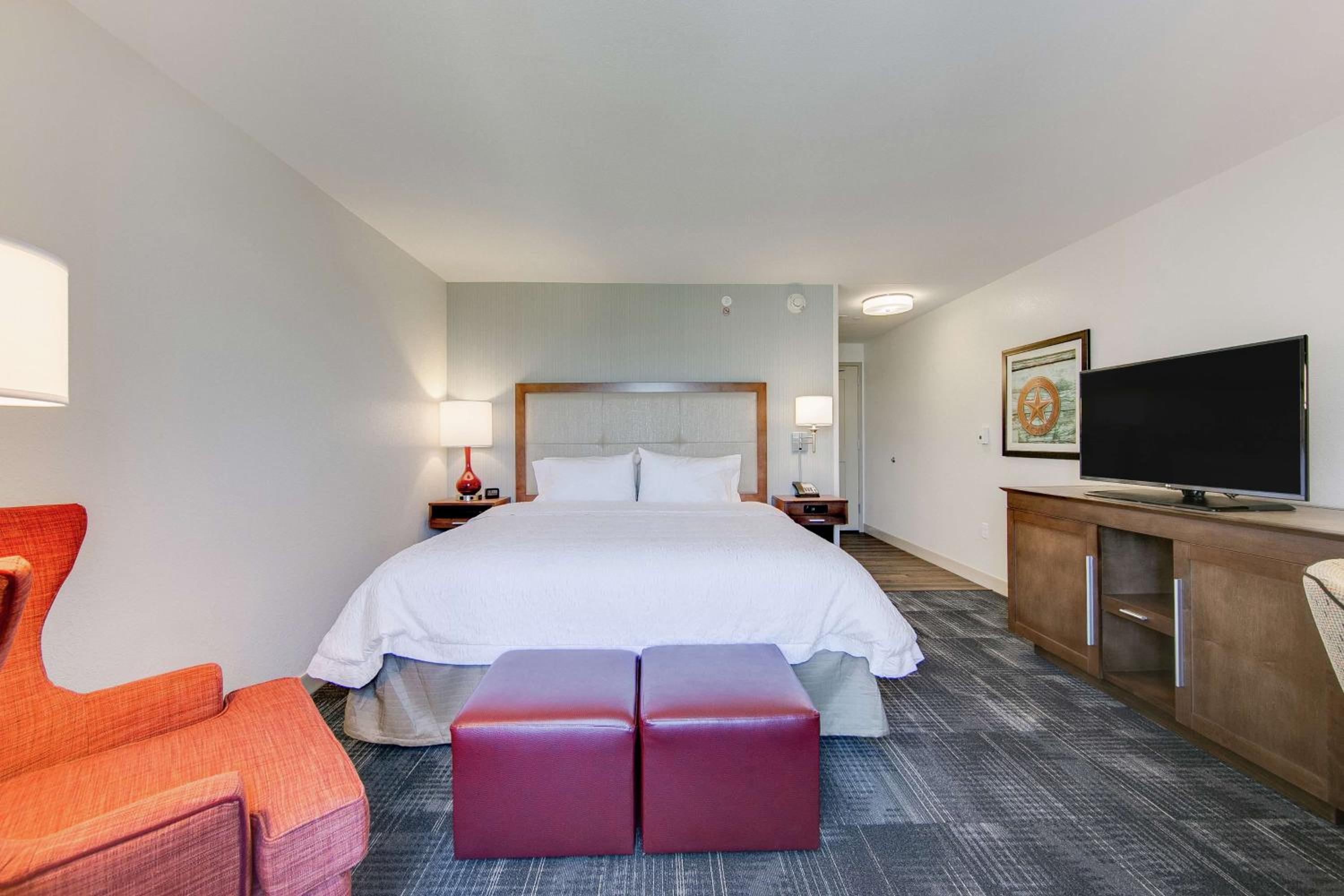 Palm Springs Vacations - Hampton Inn Suites North Houston Spring - Property Image 24
