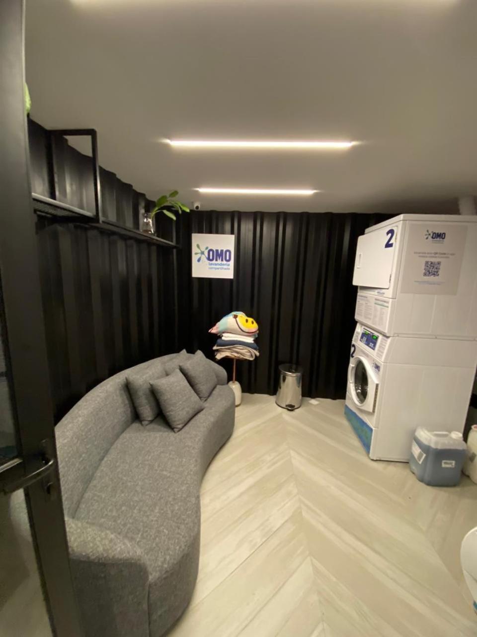 Flat completo - Até 2 Pessoas - Unidade com Jacuzzi privativa e área comum com visão para o mar