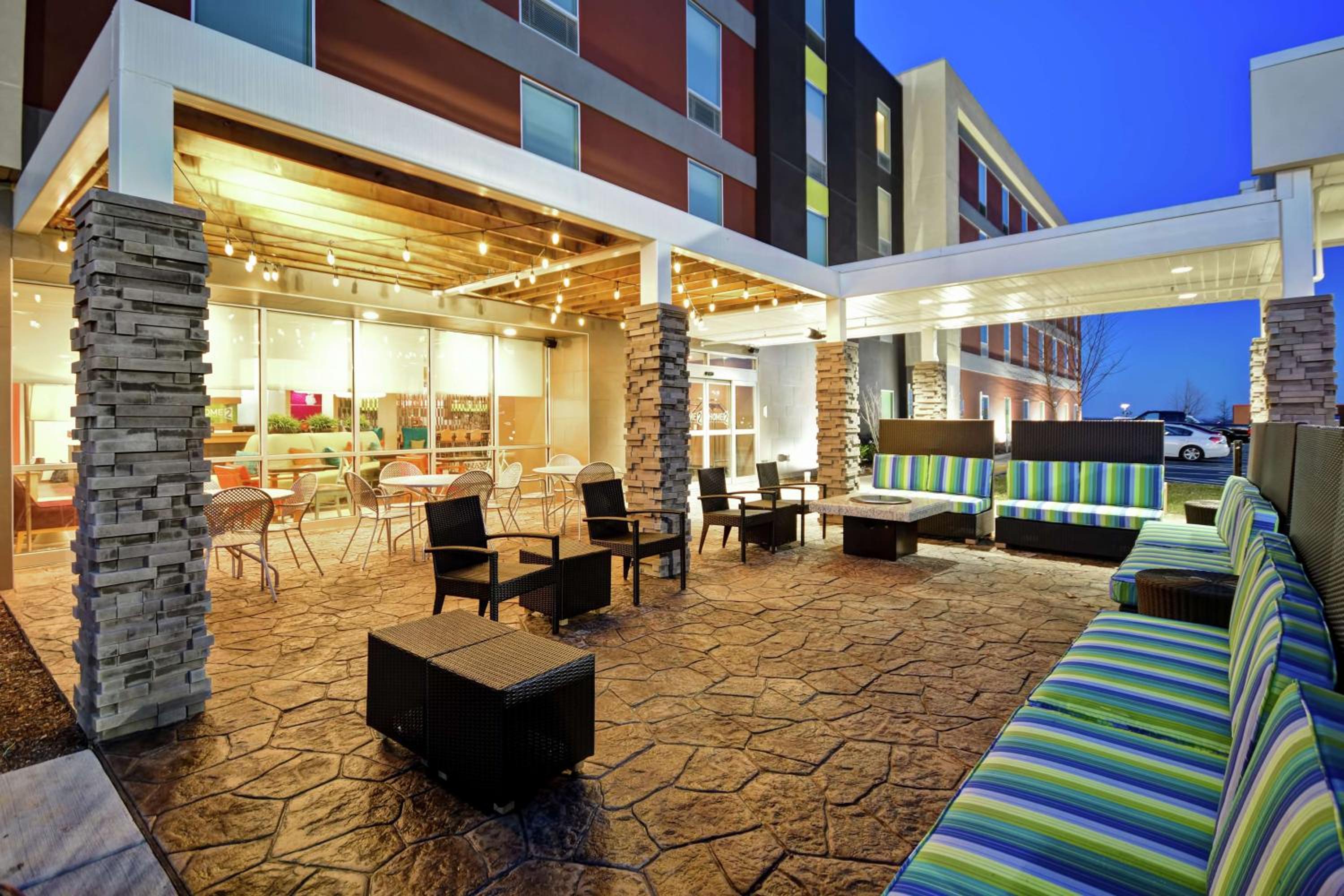 Smyrna Vacations - Home2 Suites By Hilton Smyrna Nashville - Property Image 12