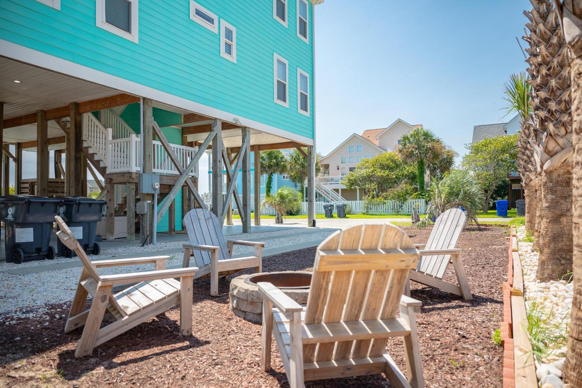 Summer Sea by Oak Island Accommodations