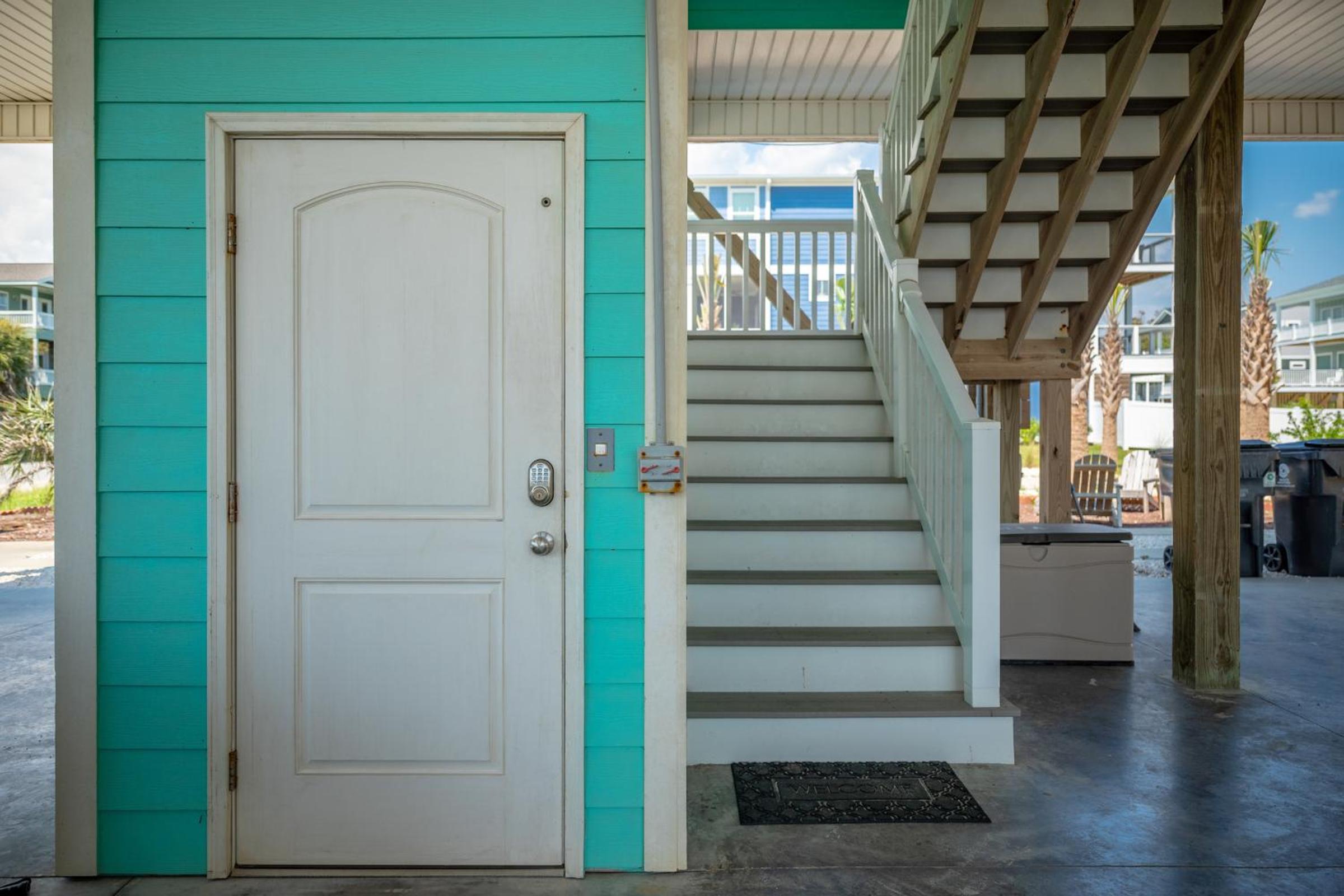 Summer Sea by Oak Island Accommodations