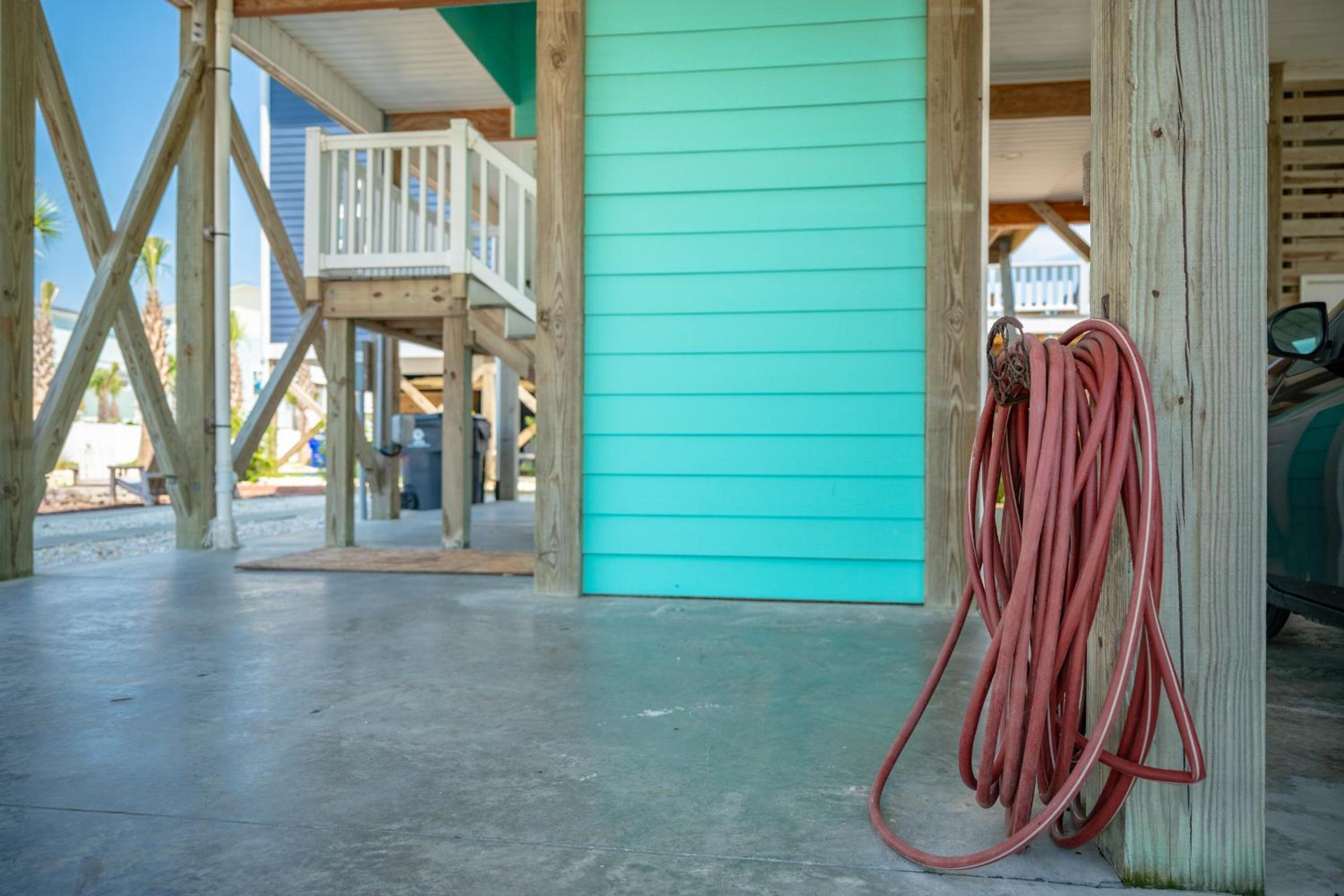 Summer Sea by Oak Island Accommodations