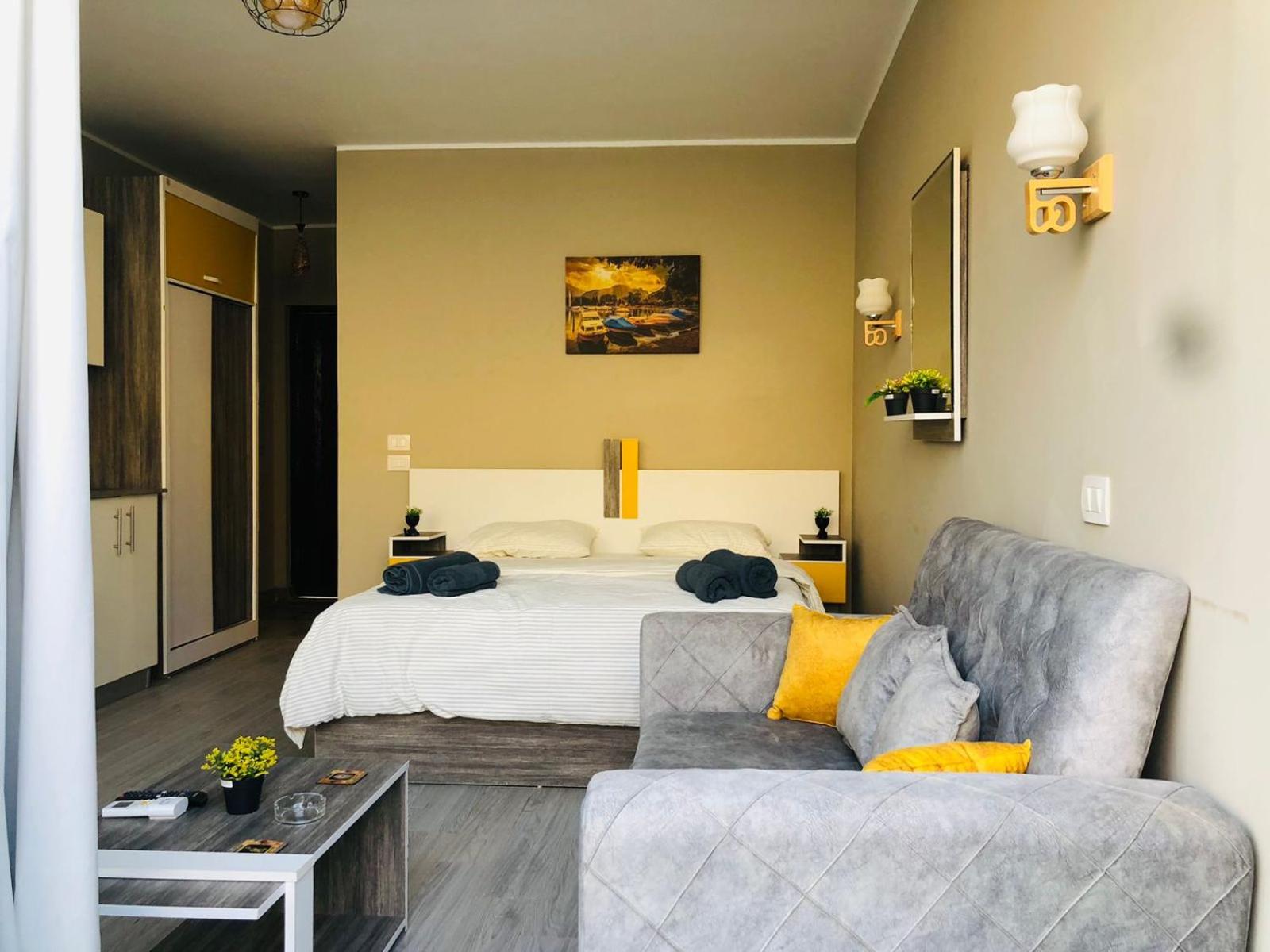 Bali studio