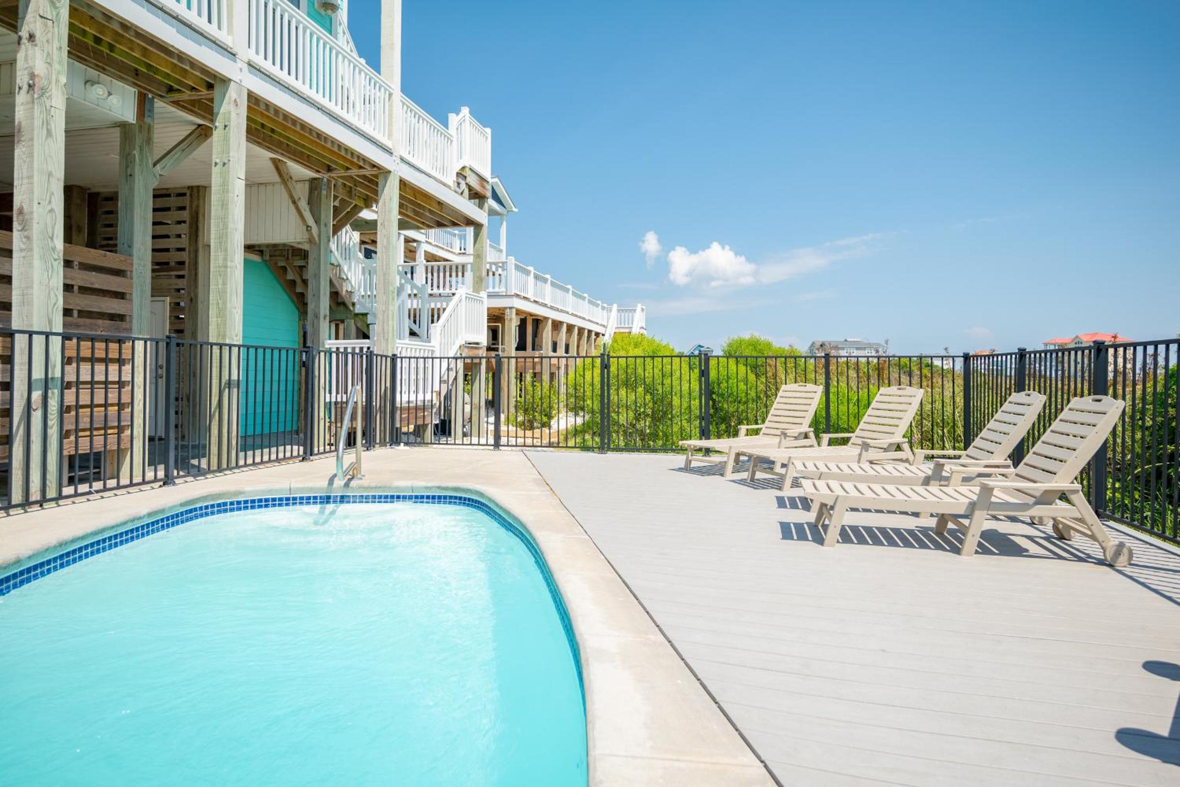 Summer Sea by Oak Island Accommodations