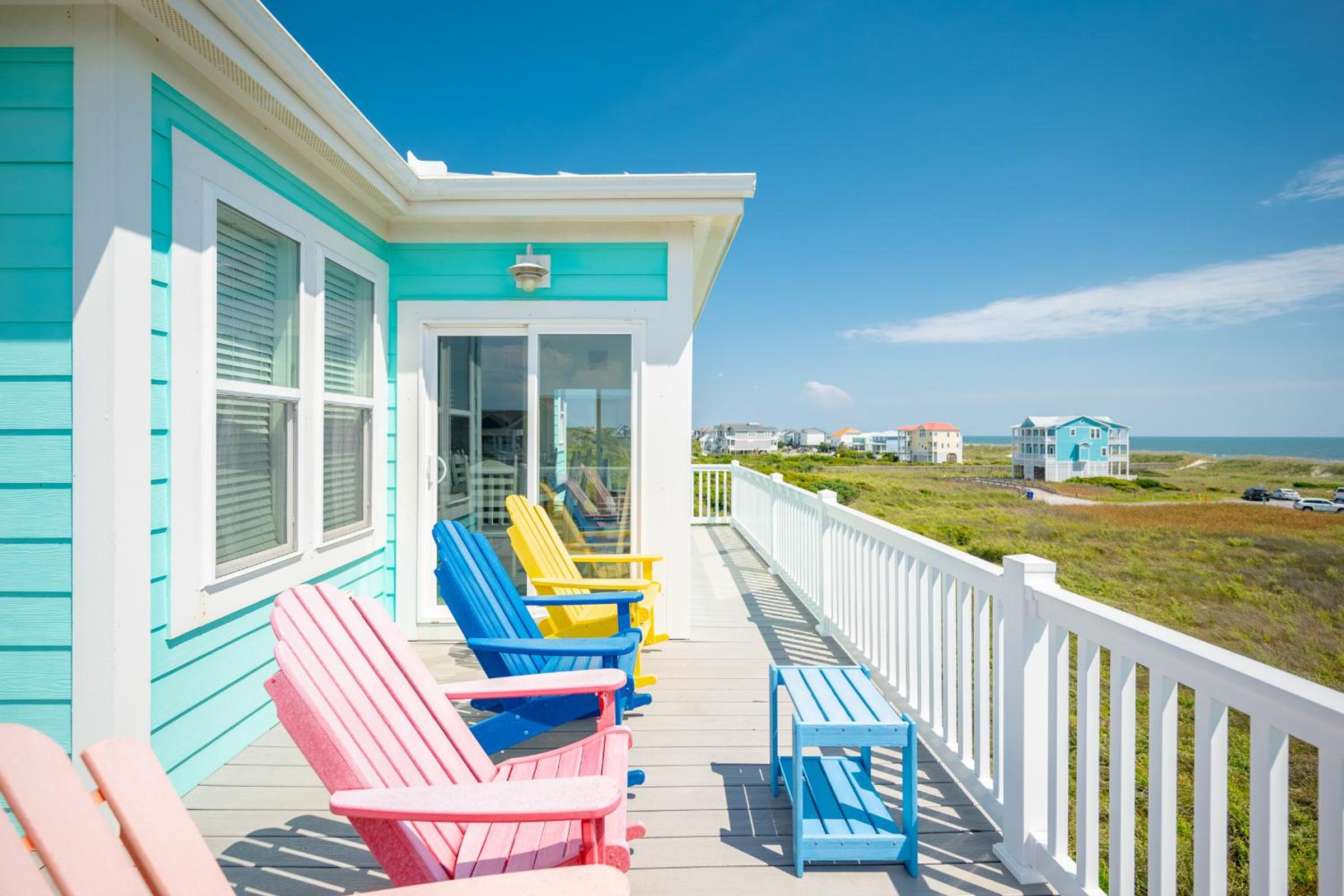 Summer Sea by Oak Island Accommodations
