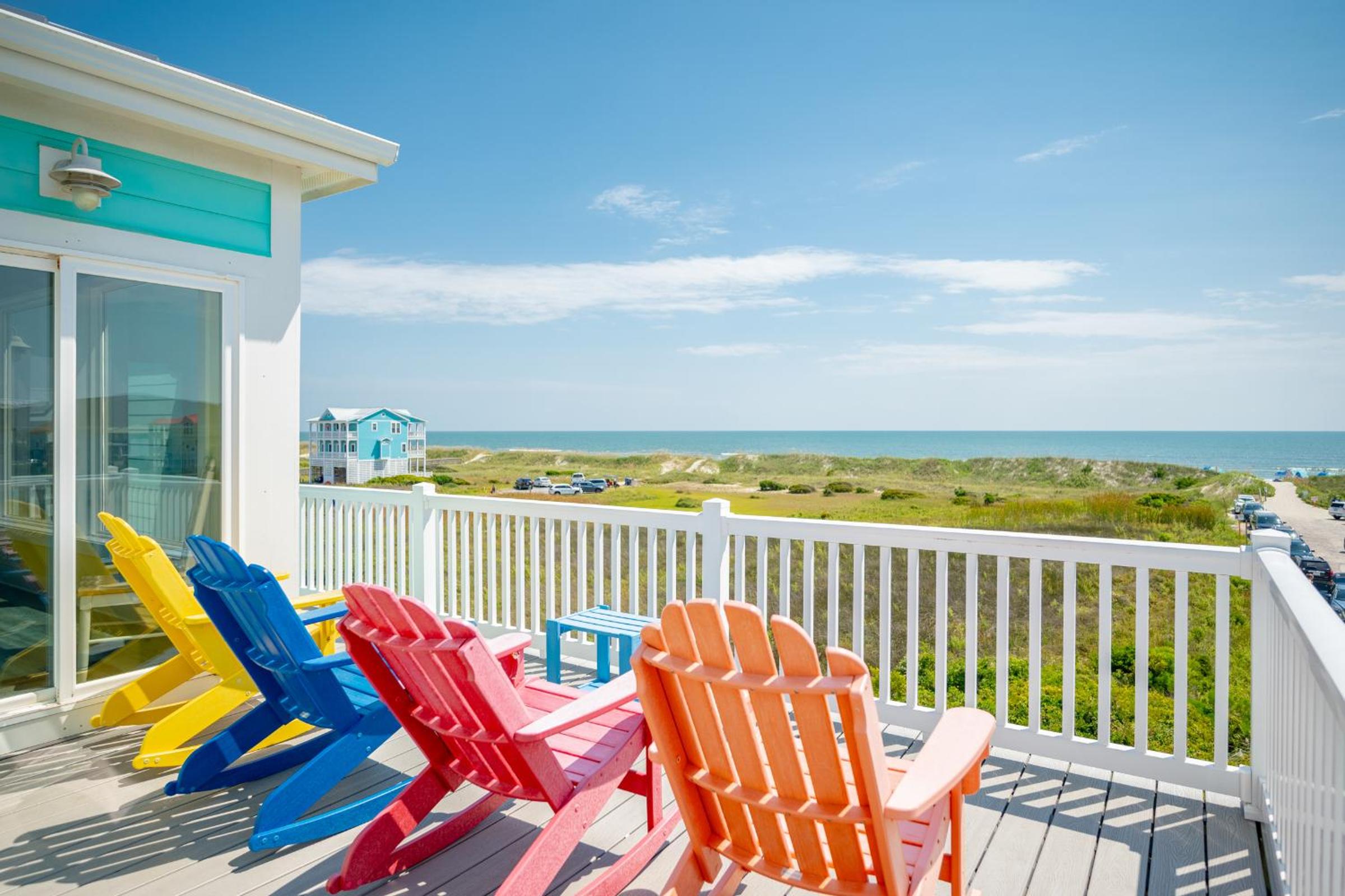 Summer Sea by Oak Island Accommodations