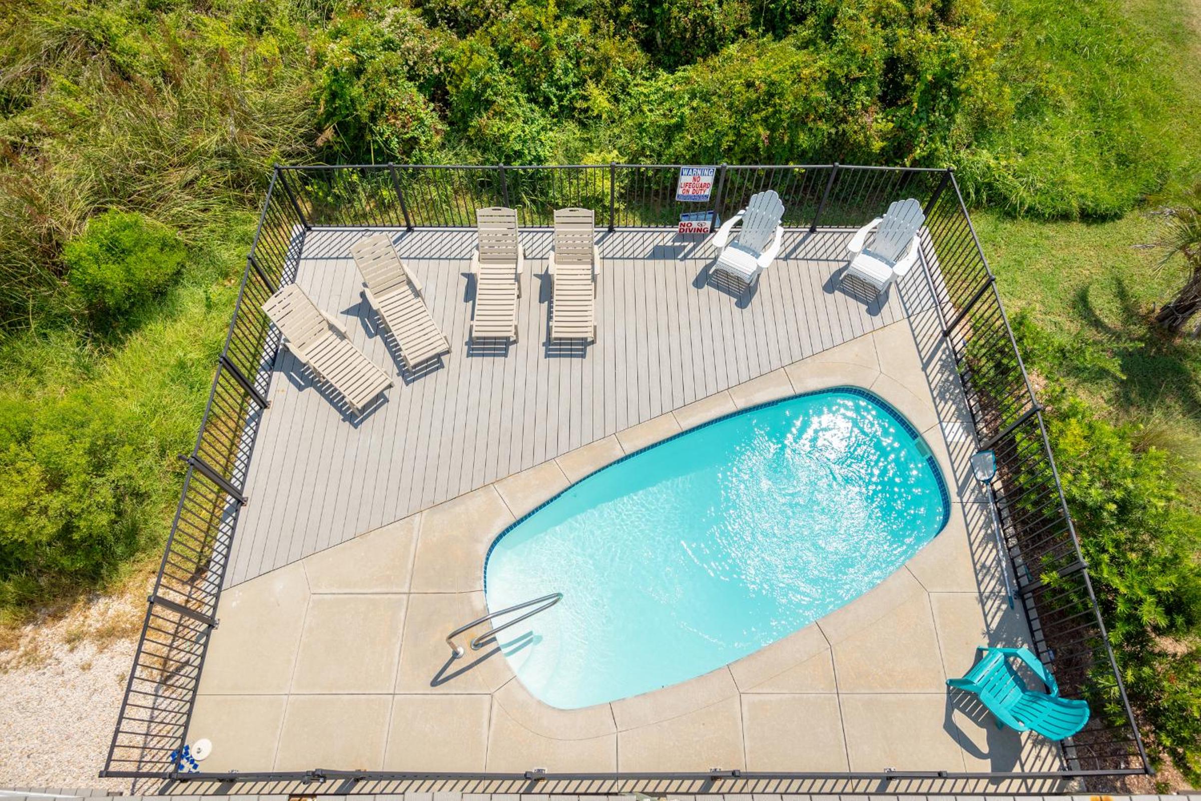 Summer Sea by Oak Island Accommodations
