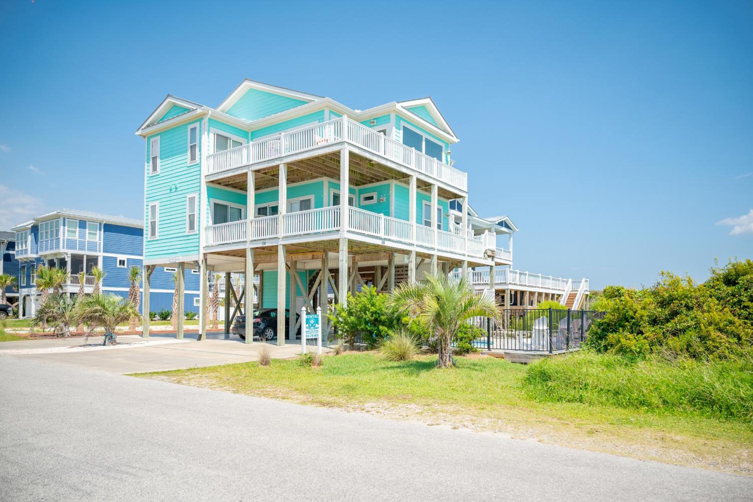 Summer Sea by Oak Island Accommodations