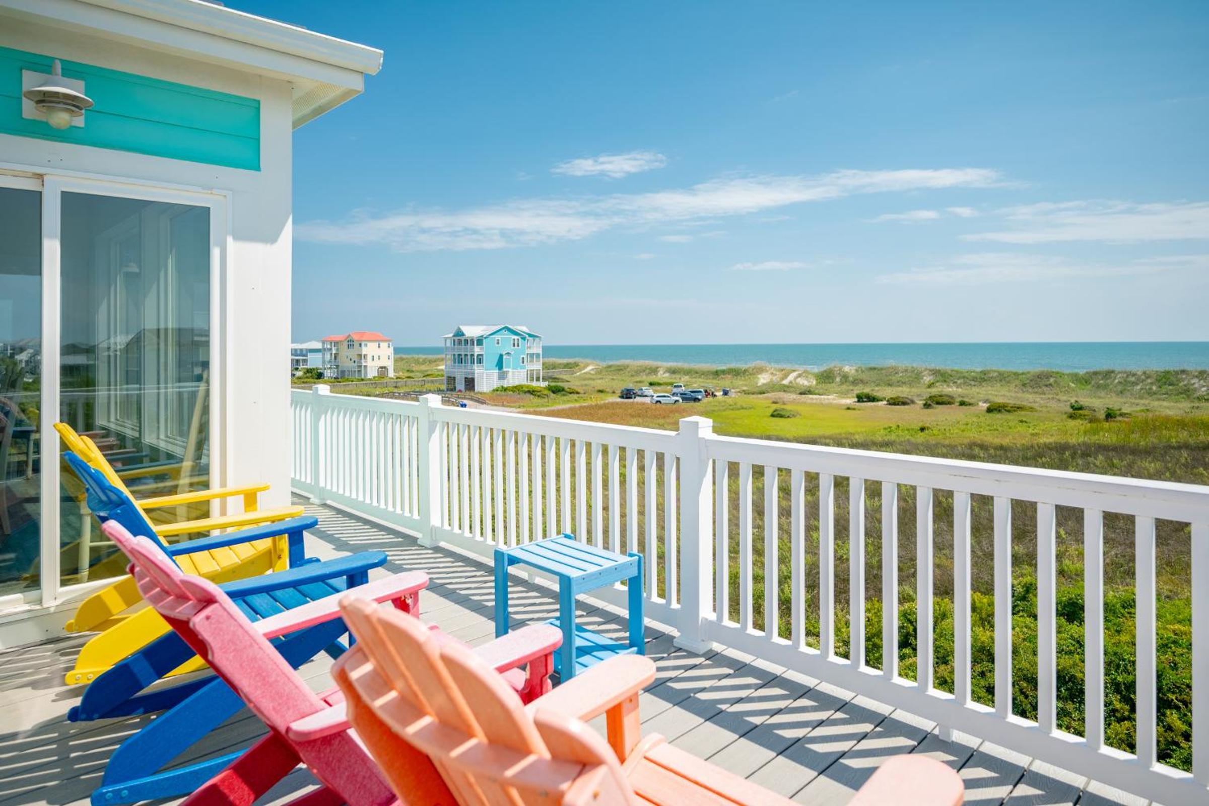 Summer Sea by Oak Island Accommodations