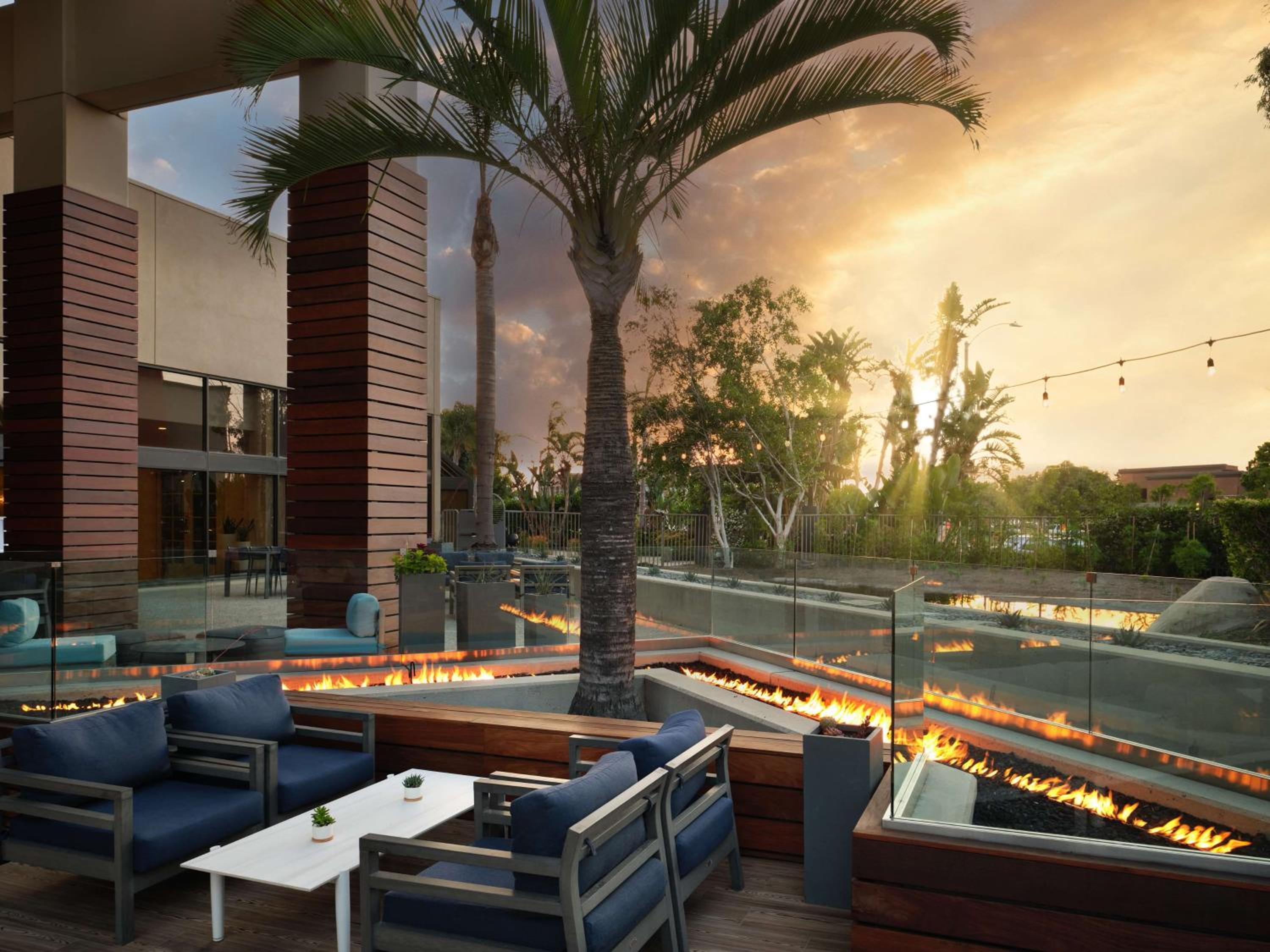 Hotel Fera Anaheim, a DoubleTree by Hilton Hotel-3