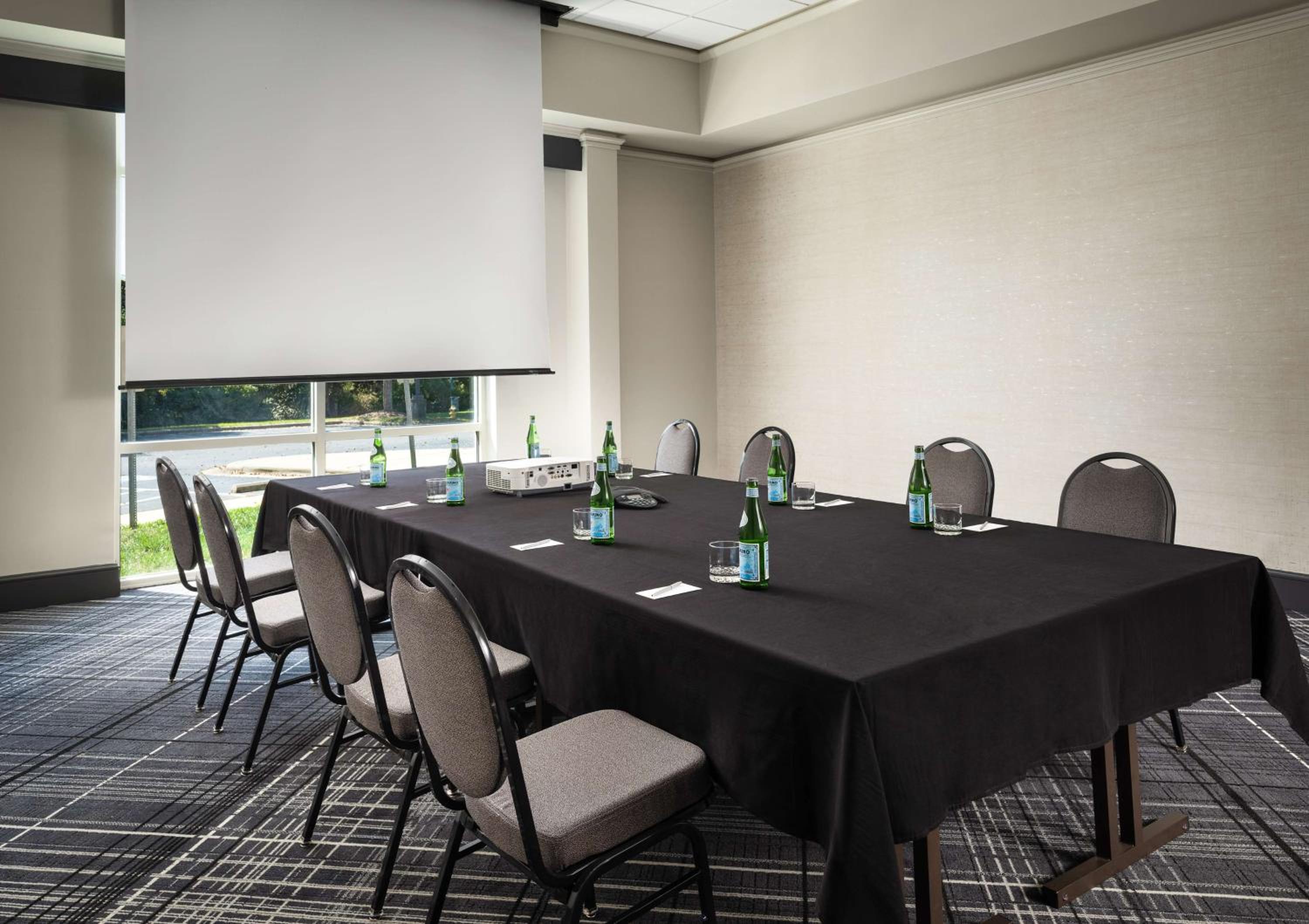 Hilton Charlotte Airport Hotel, 사진 53