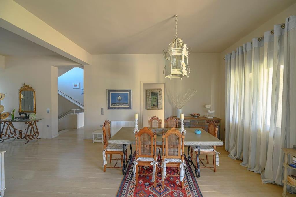 Villa Astoria