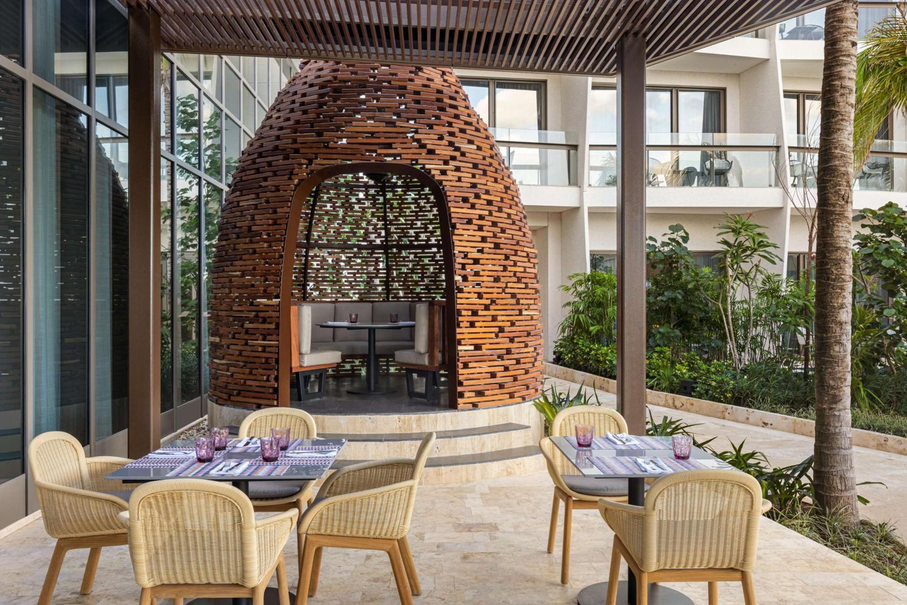 Cancun Vacations - Hilton Cancun, an All-Inclusive Resort - Property Image 89