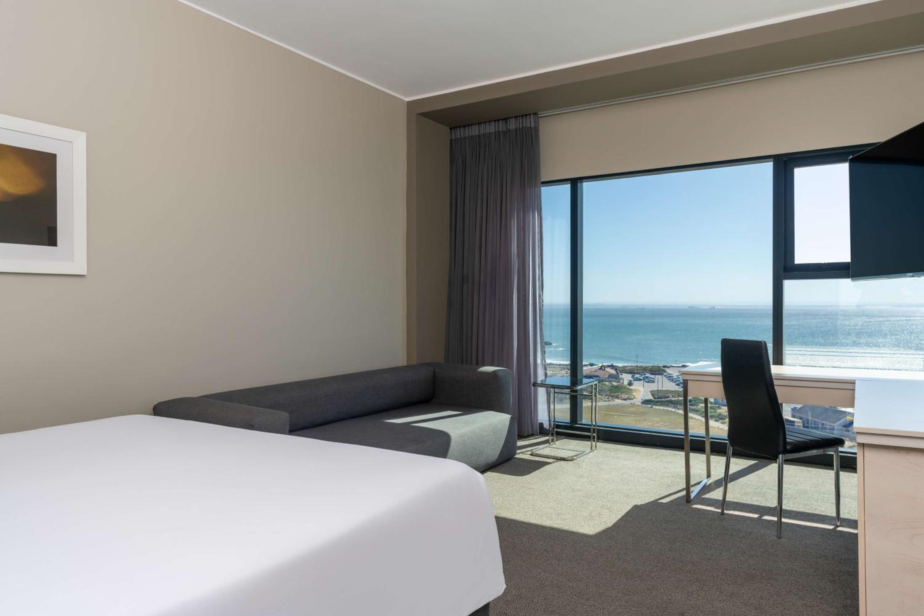 Port Elizabeth Vacations - Radisson Blu Hotel, Port Elizabeth - Property Image 8