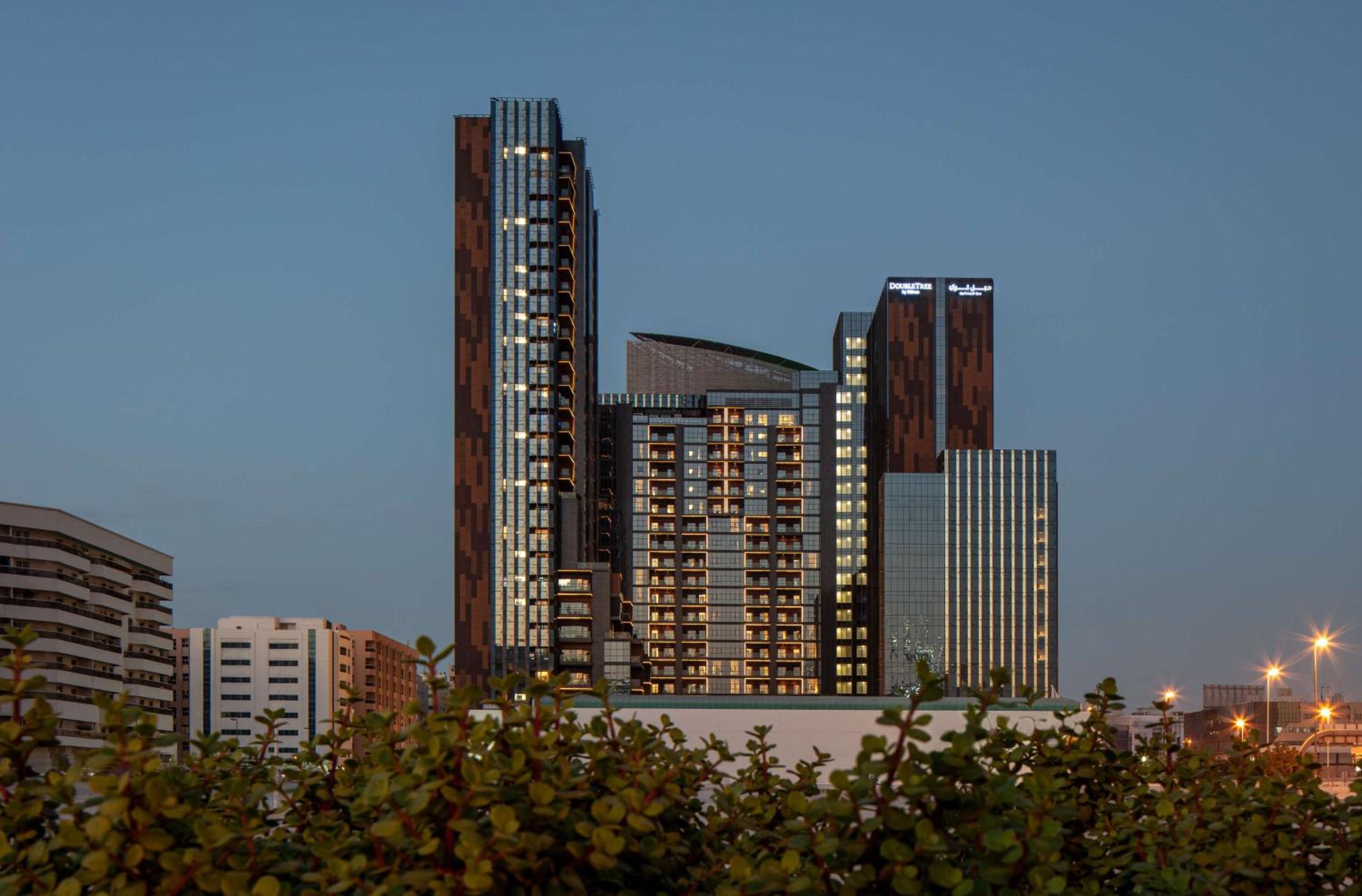 Hotel DoubleTree by Hilton Dubai M Square Hotel & Residences - Image 1