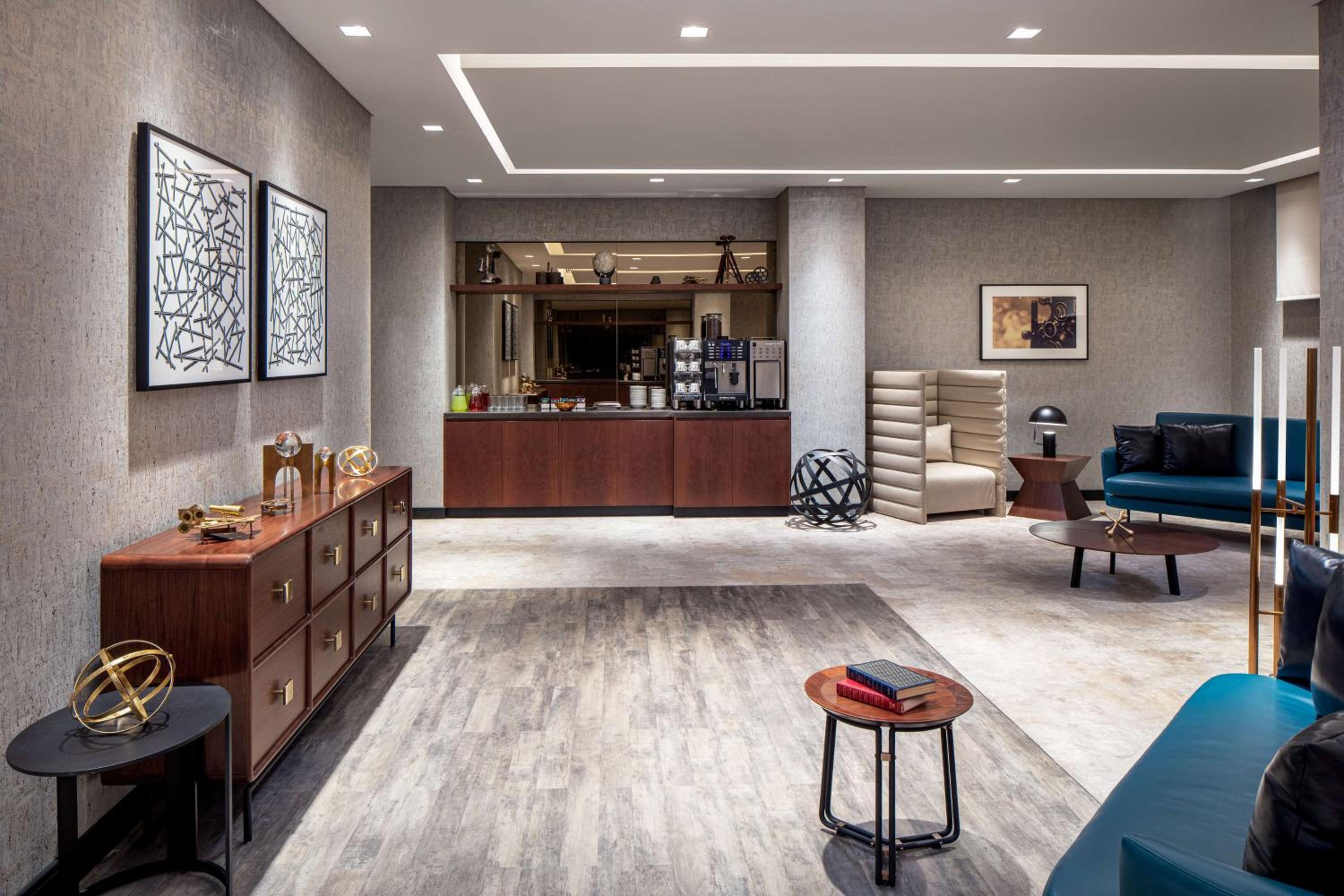 Woodstock Corner - Newly renovated slick and modern loft apartments 照片第 39 張，共 83 張