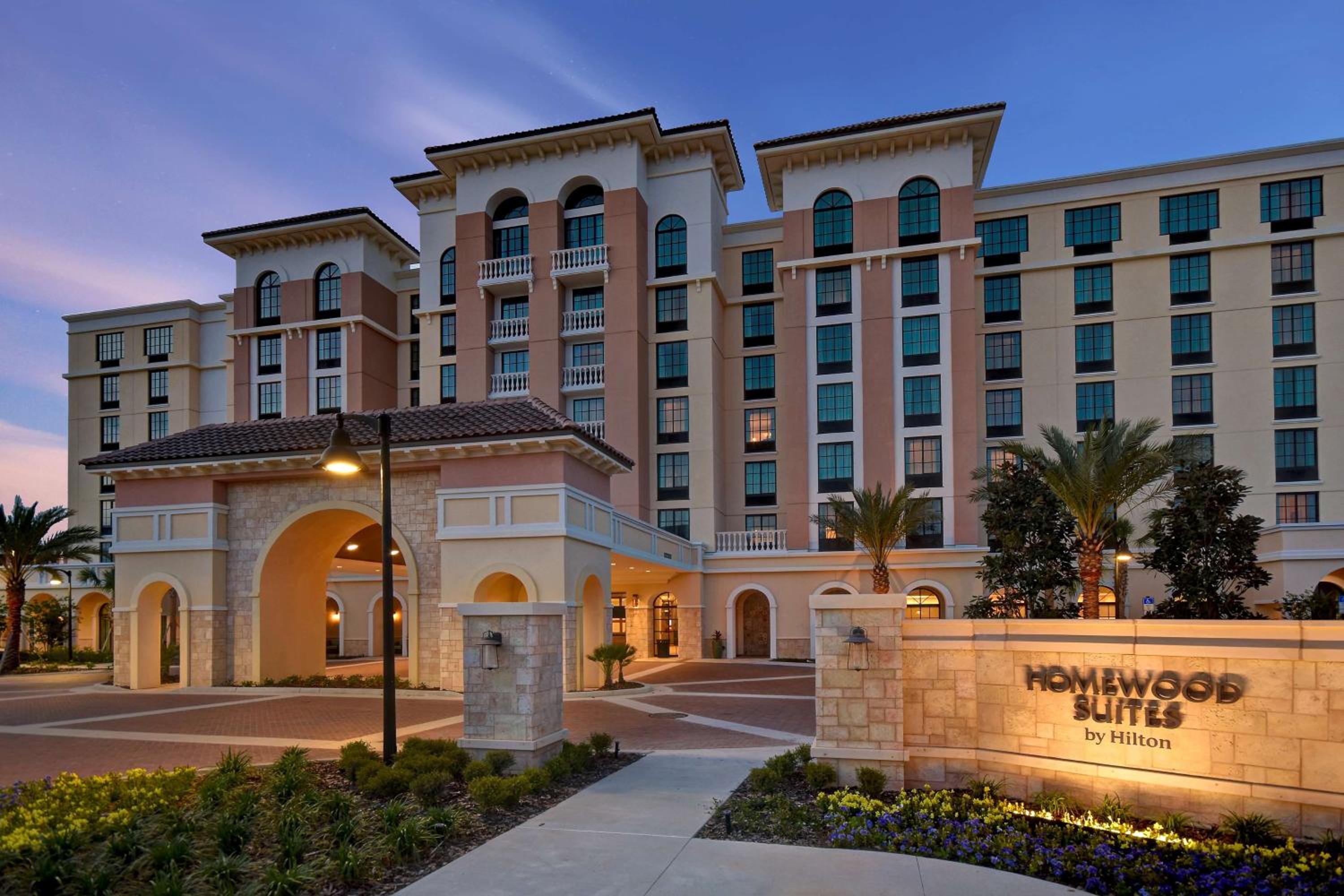 Hotel Homewood Suites By Hilton Orlando Flamingo Crossings, Fl - Image 1