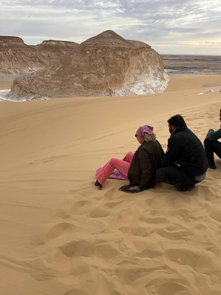 Egypt white and black desert with Camping