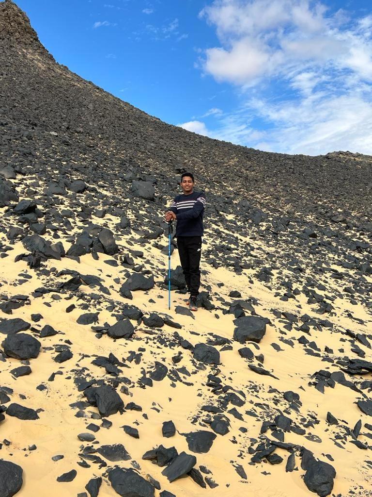Egypt white and black desert with Camping