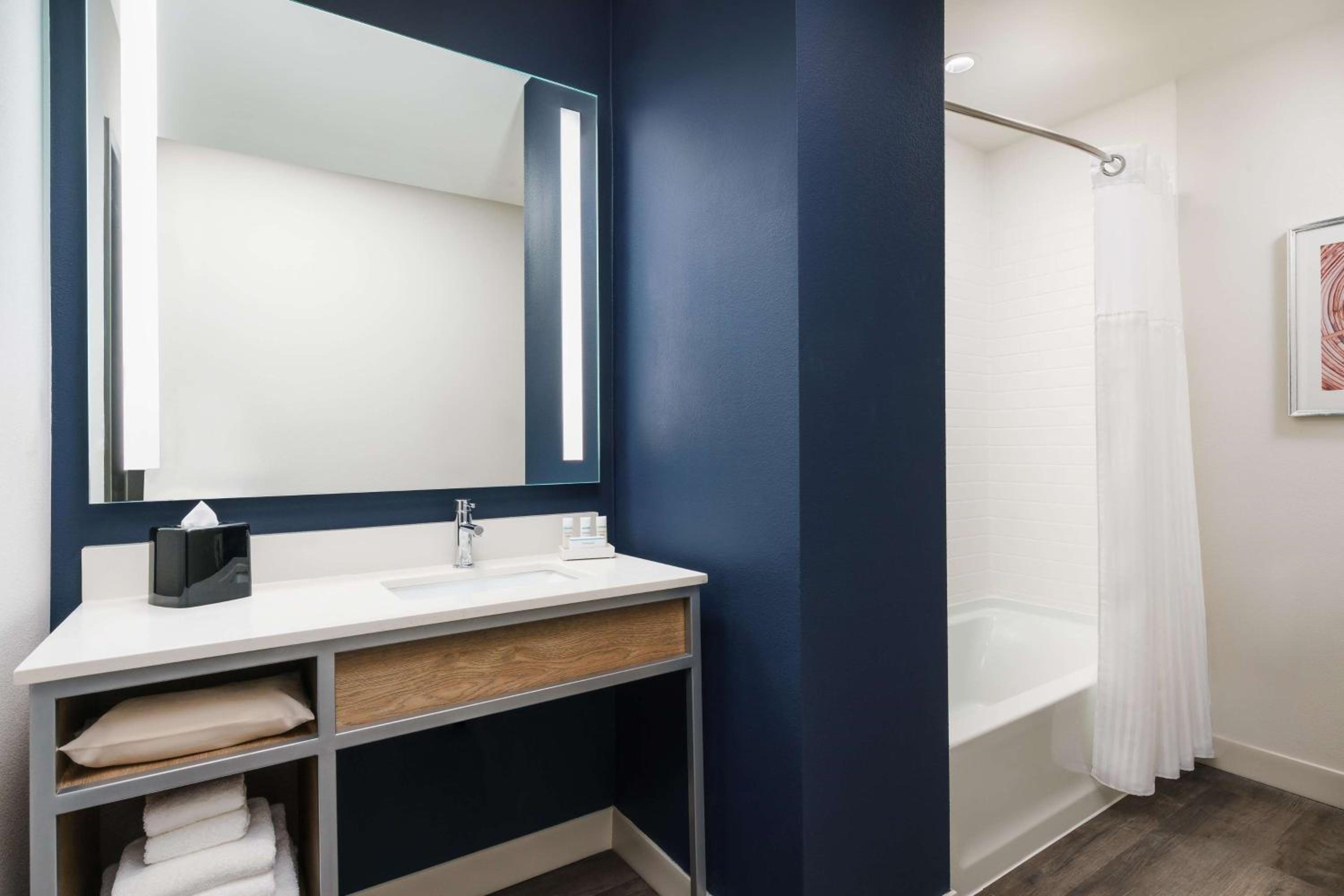 Hilton Garden Inn St. Pete Beach, FL - Property Image 12
