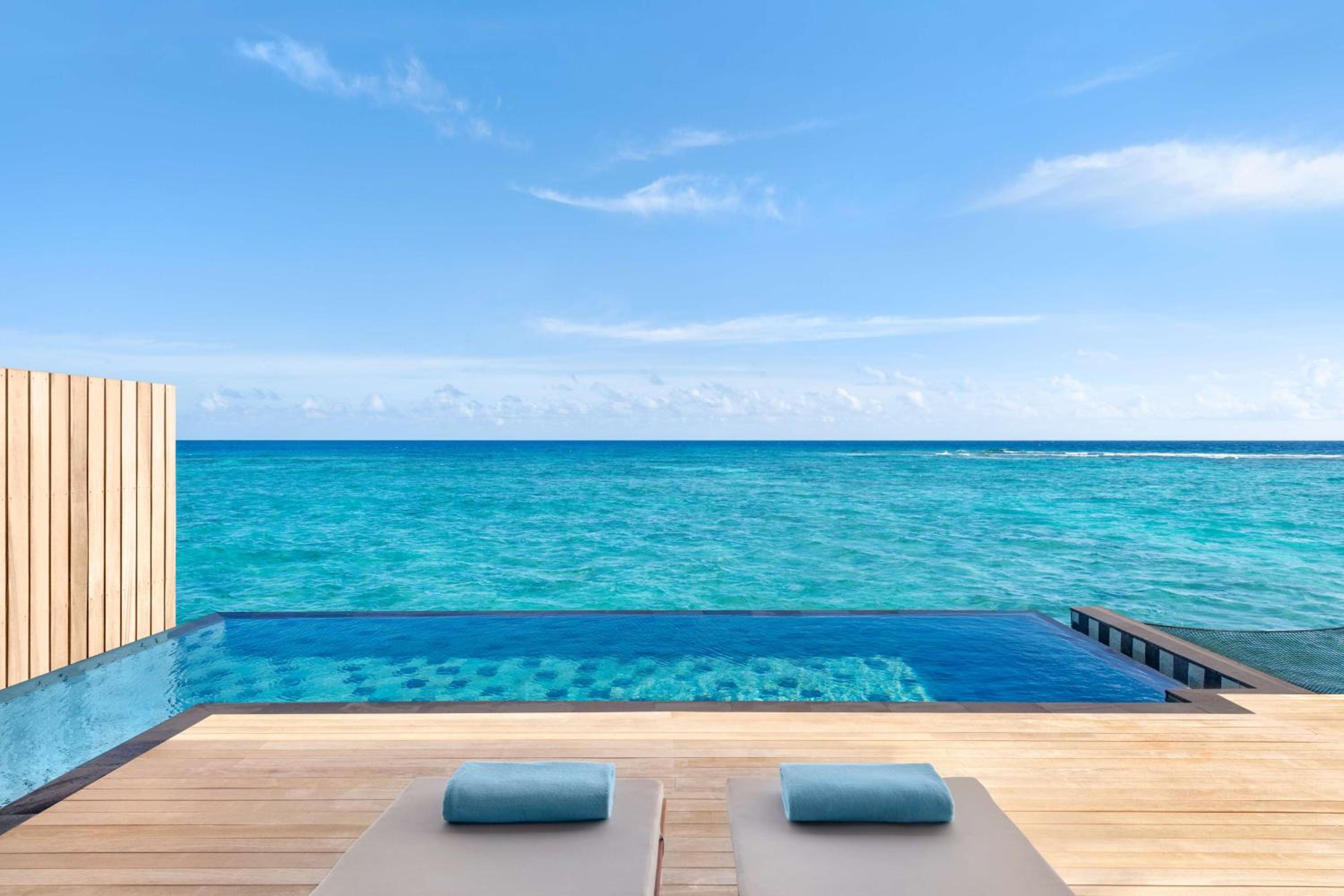 Hilton Maldives Amingiri Resort & Spa 35