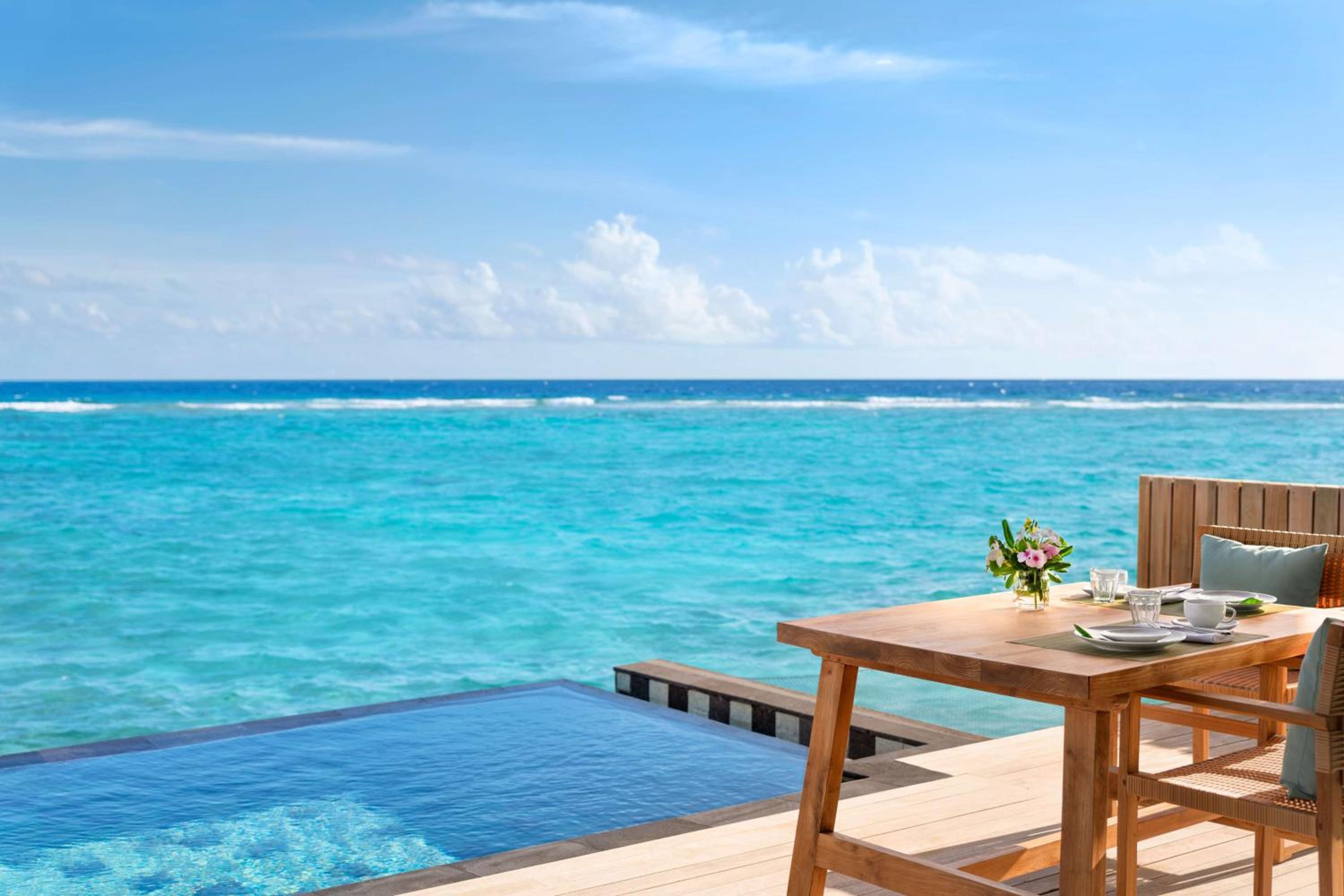 Hilton Maldives Amingiri Resort & Spa 36